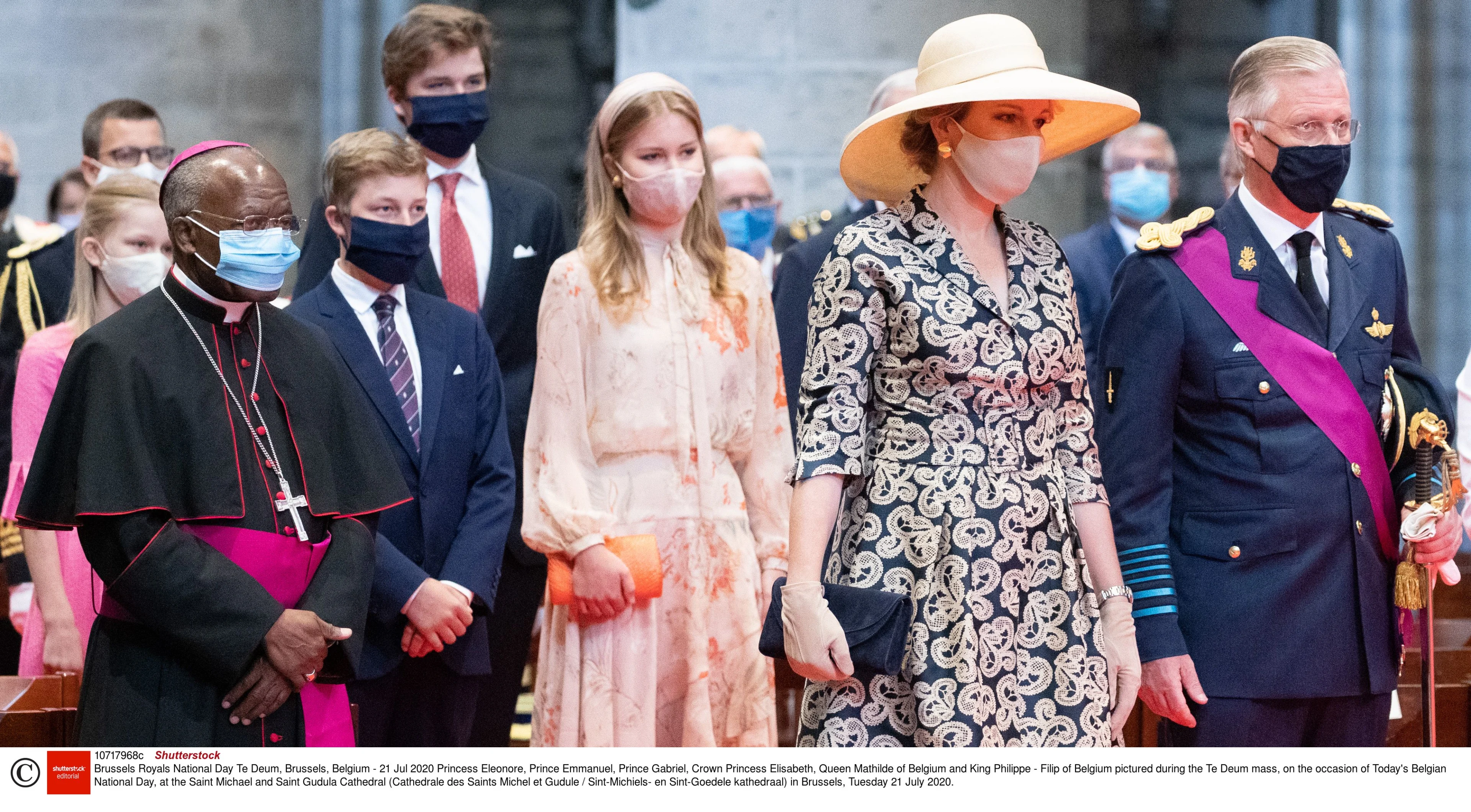 Belgisch koninklijk gezin begint feestdag met drie minuten stilte