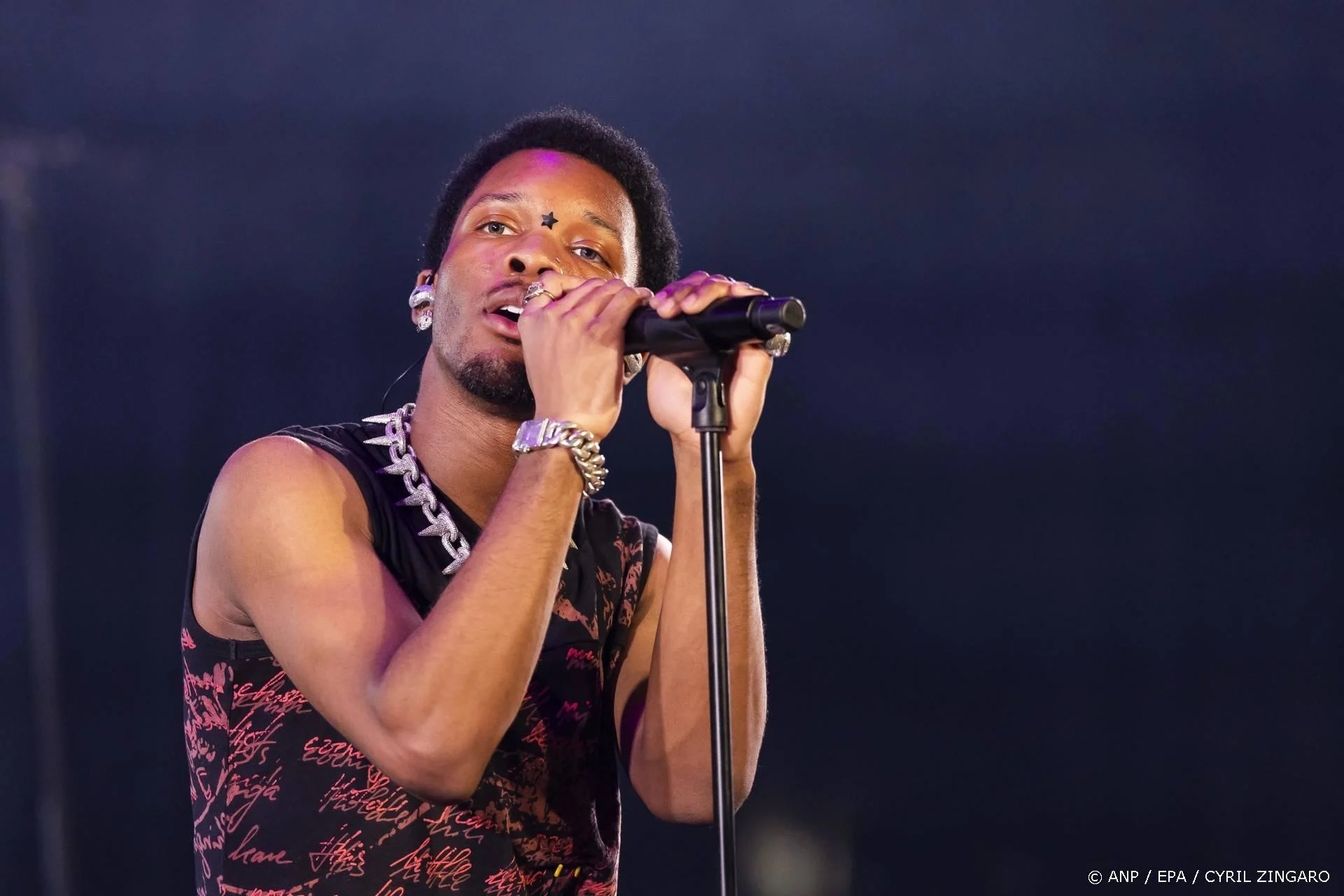 Zanger D4vd gearresteerd op verdenking van moord