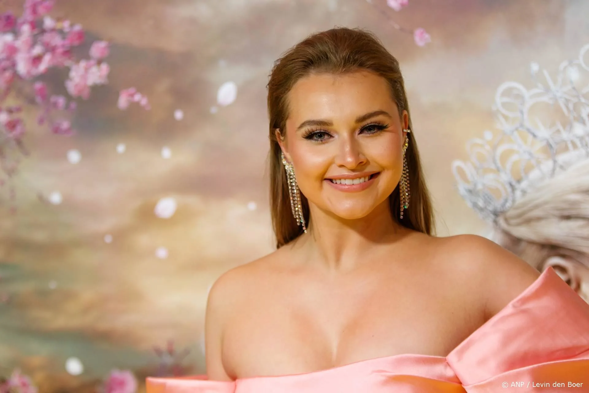 Vajèn van den Bosch deelt haar 'allergrootste wens'