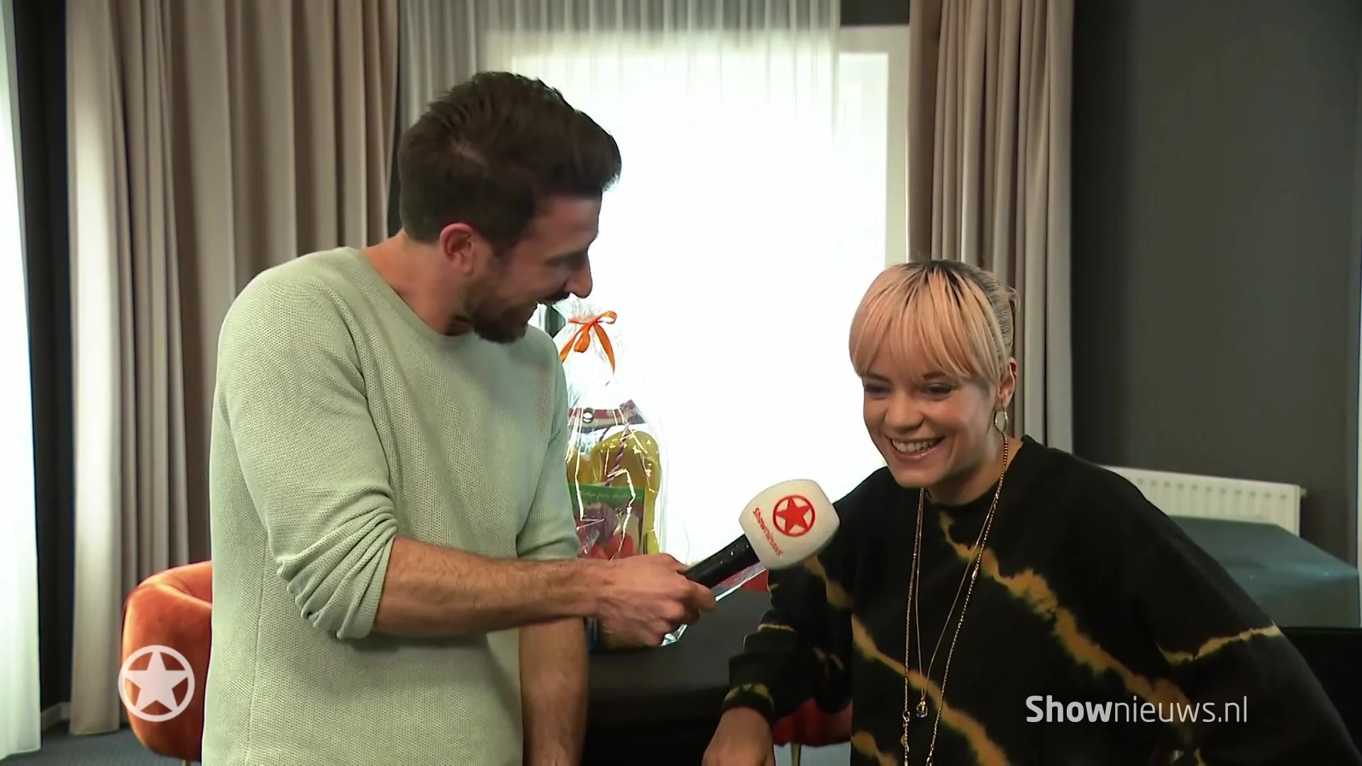 Lily Allen neemt geen blad voor de mond