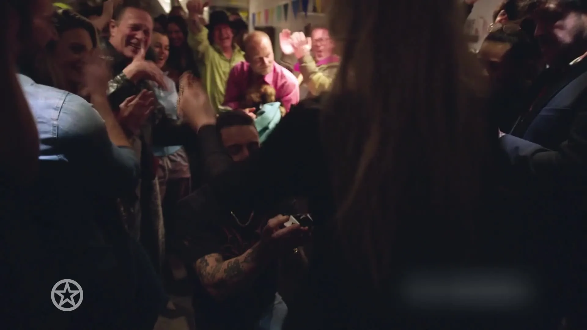 Douwe Bob vraagt Anouk ten huwelijk