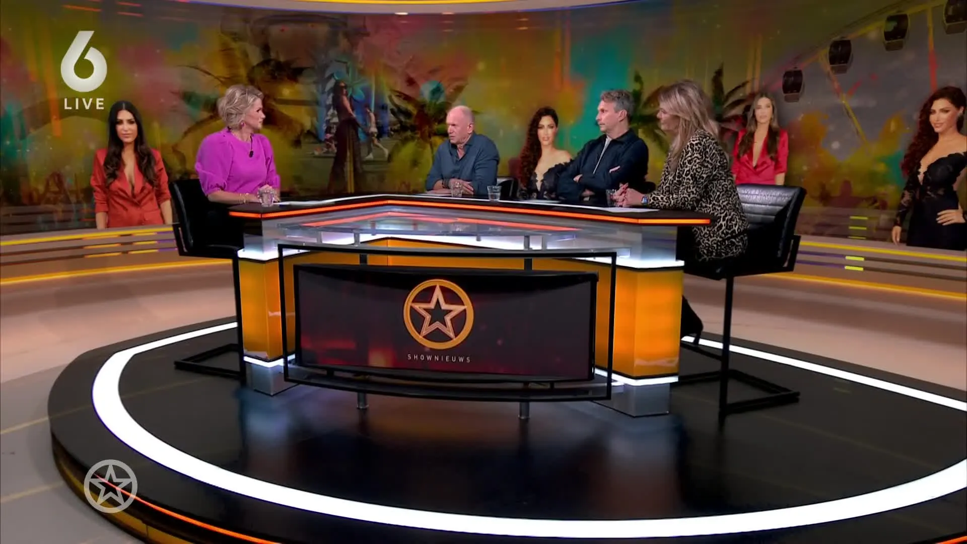 Pikante foto Yolanthe Cabau te zien op AliExpress