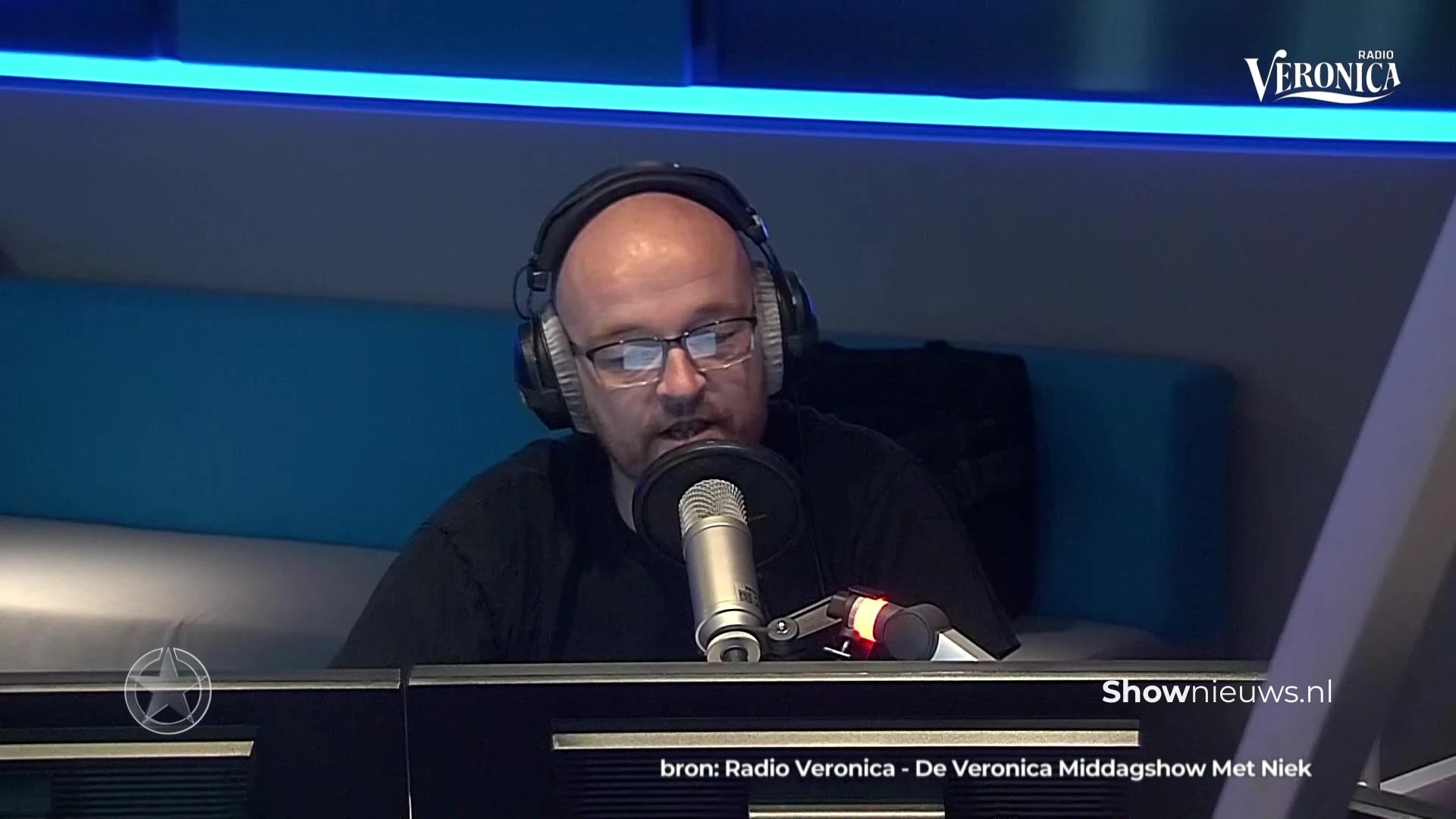 Veronica-dj Niek van der Bruggen moet onder het mes