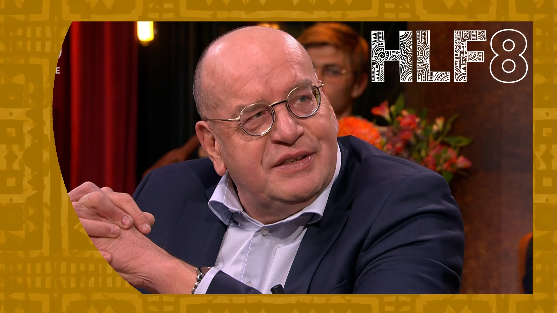 Fred Teeven gevallen met carnaval