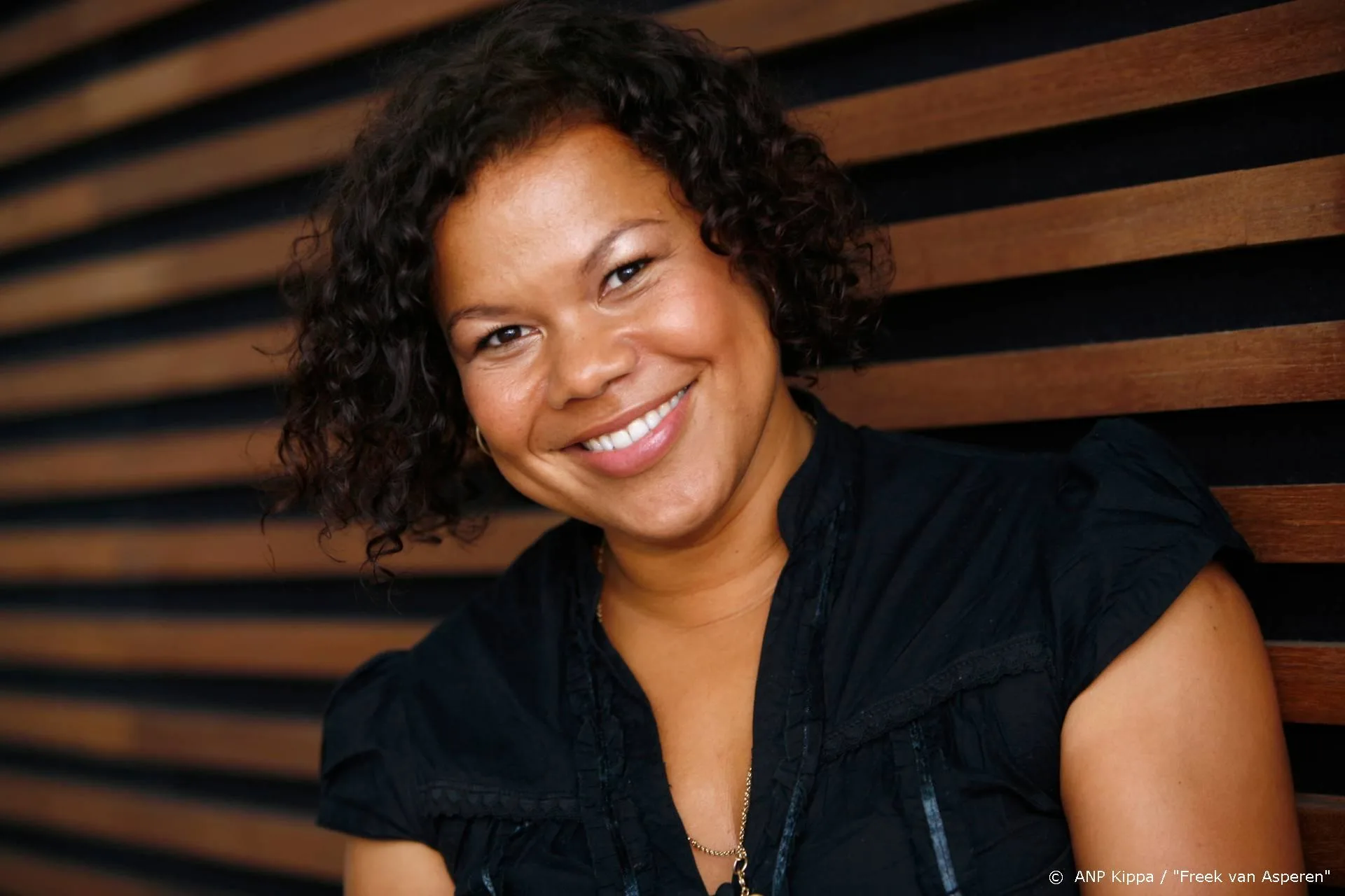 Anousha Nzume leert haar zoon de NYPD te vermijden