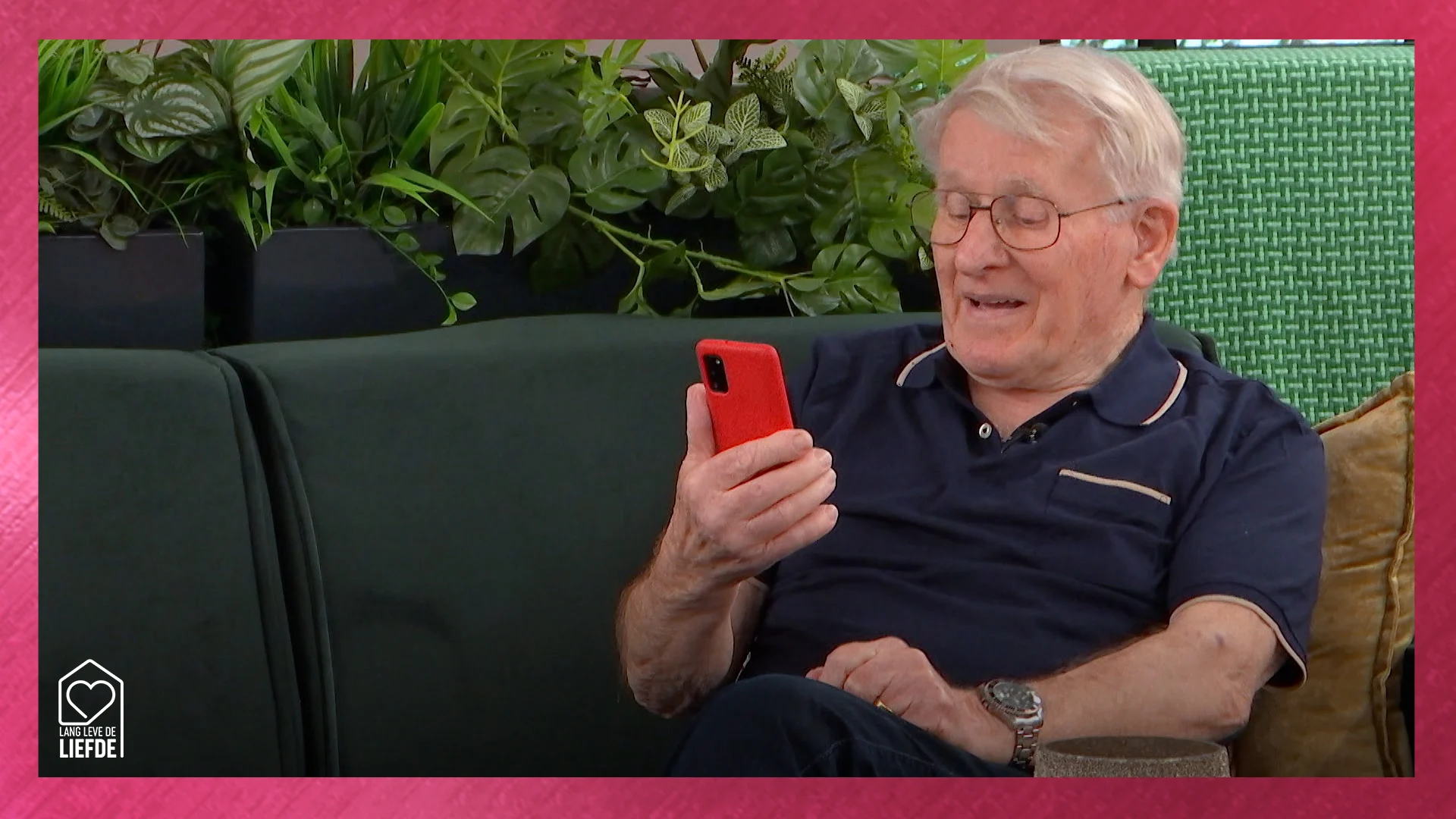 Bij opa Jeroen lijkt wel iets te bloeien!