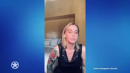 Anouk zingt nieuw nummer in pyjama