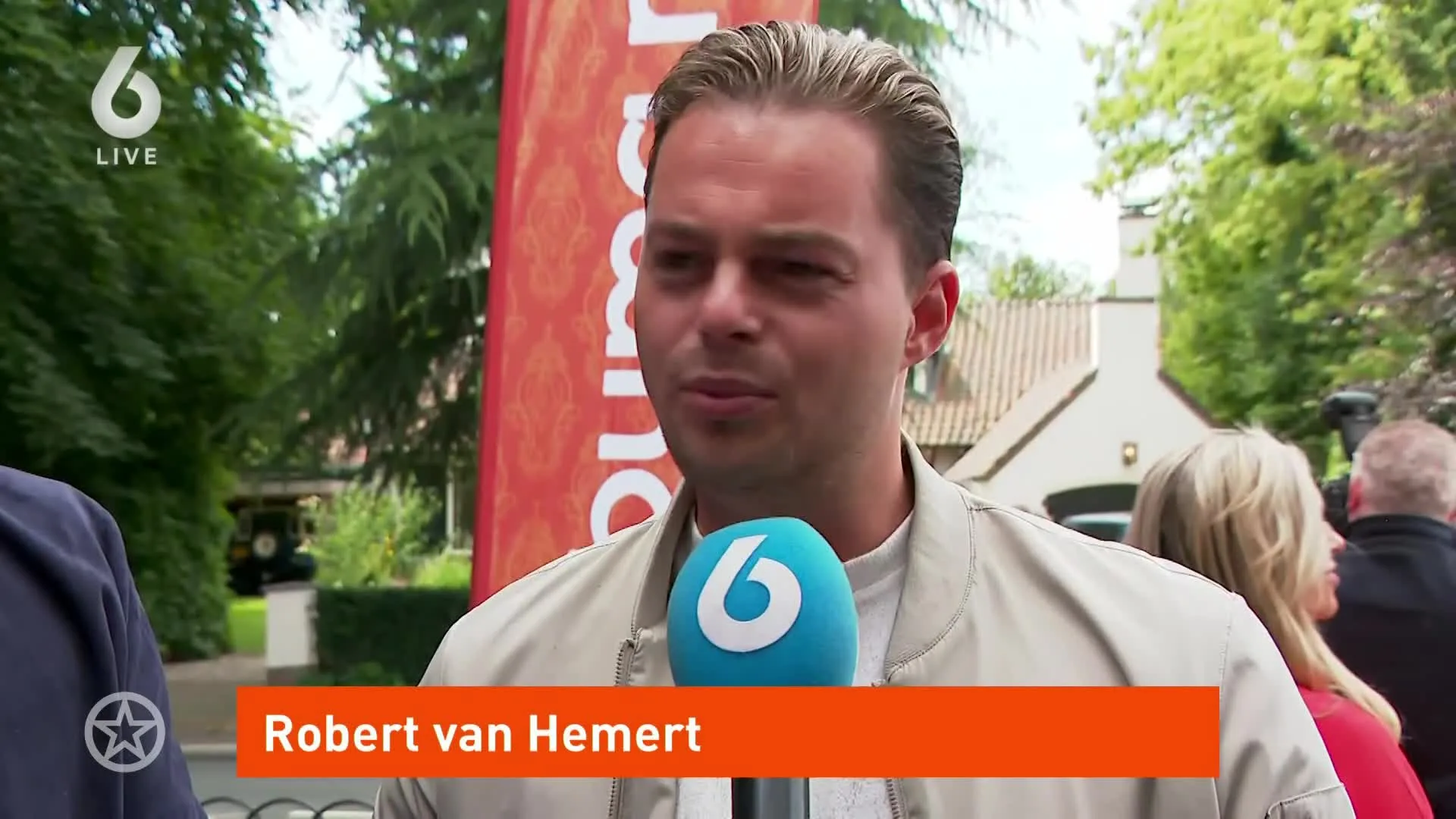 Zo gaat het nu tussen schrijversteams André Hazes