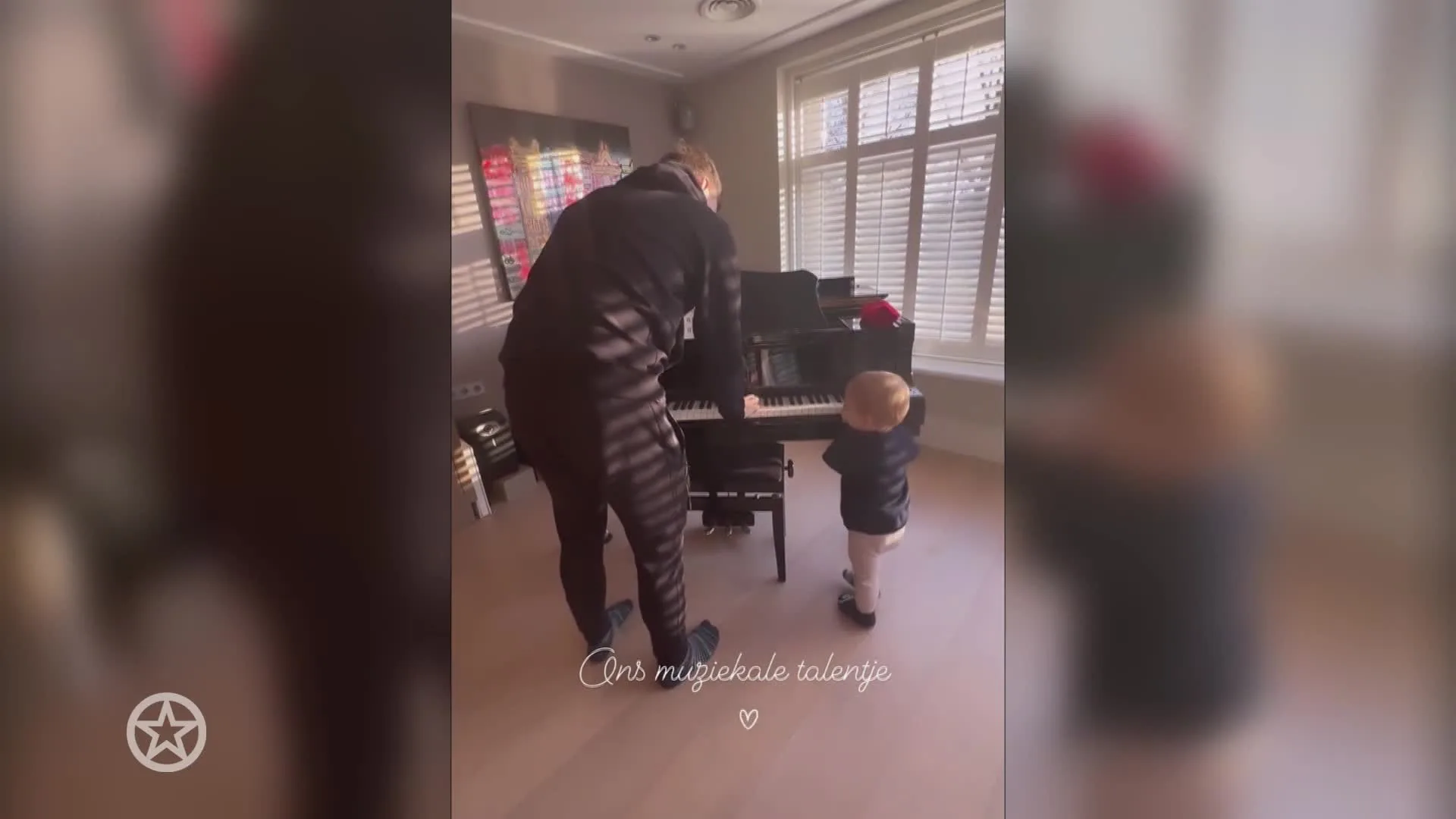 Joa Keizer laat muzikaal talent zien