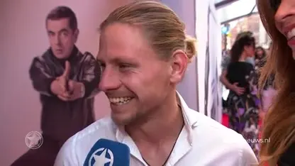 Nicky Opheij neemt Freek voor het eerst mee naar première