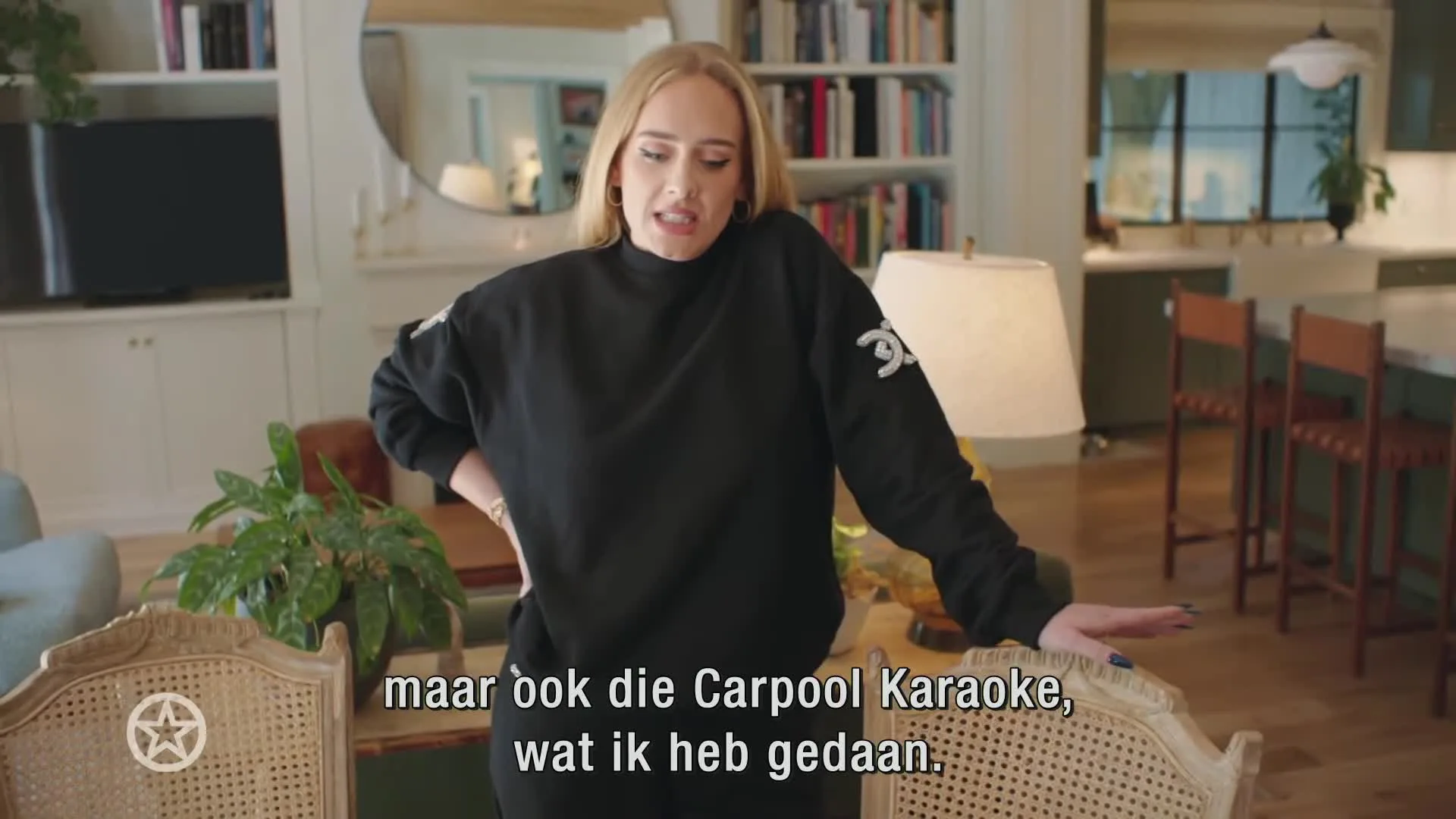 Adele bewaart uitgespuugde kauwgum Céline Dion in fotolijstje