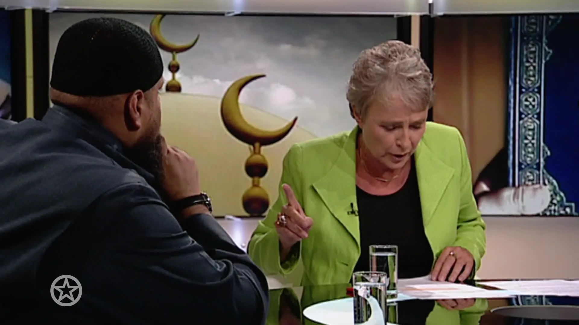 Journalist en presentatrice Clairy Polak (67) overleden