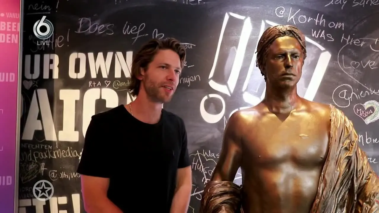 Reageert Sarah hier op Monique?