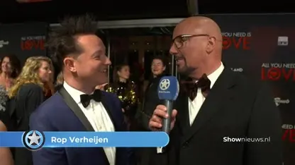 Vonken spatten er van af bij première All You Need Is Love