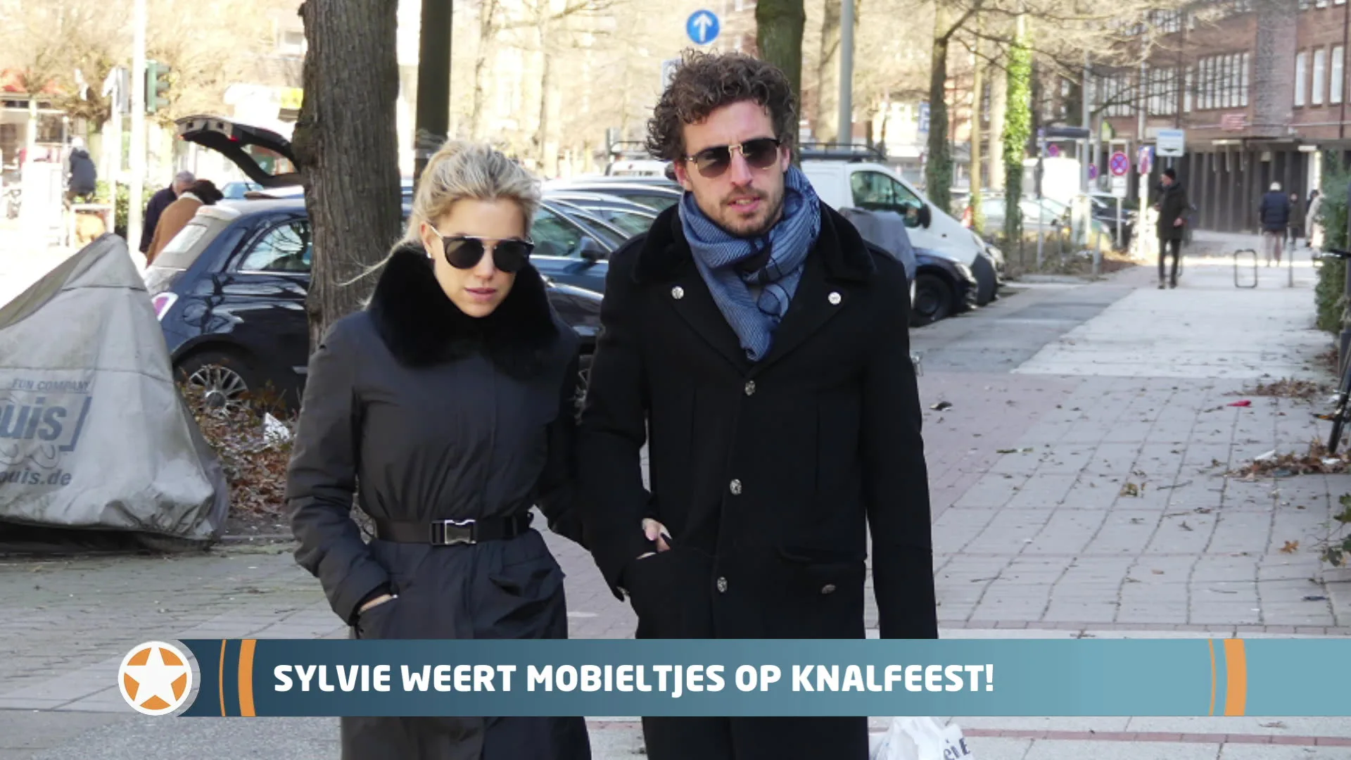 Show Update: Sylvie weert mobieltjes op wild feest!