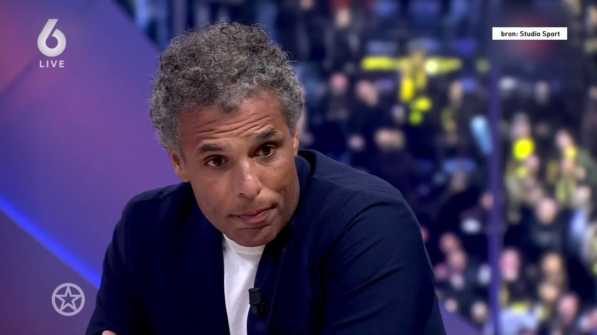 Pierre van Hooijdonk weer terug bij Studio Voetbal