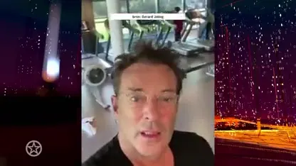 Gerard Joling werkt zich flink in het zweet