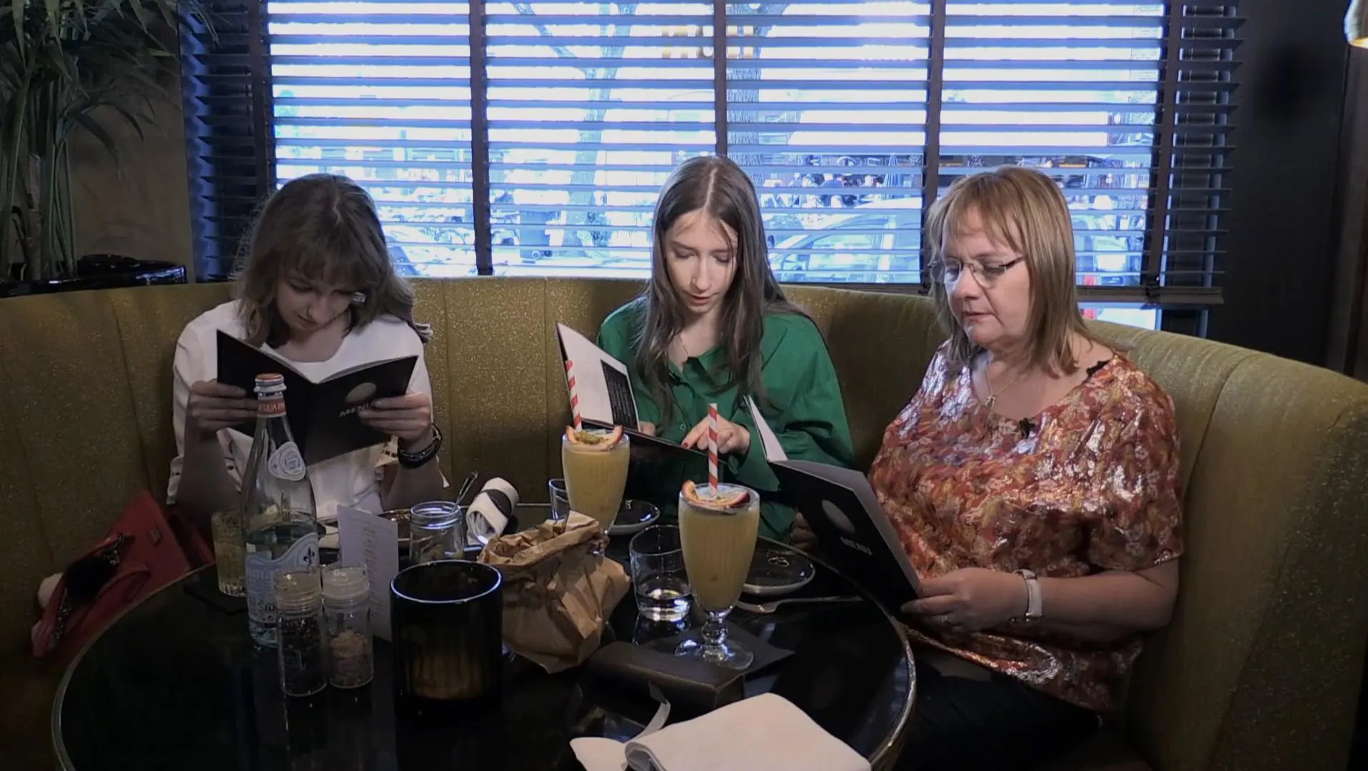 Steenrijk, Straatarm S3 E11