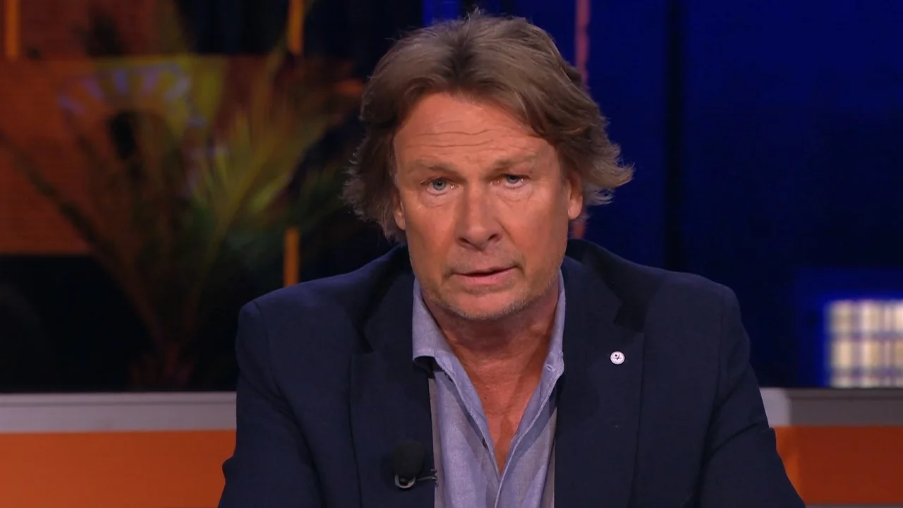 Hans bijna doodgereden: 'Vieze vuile hondenkoppen!'