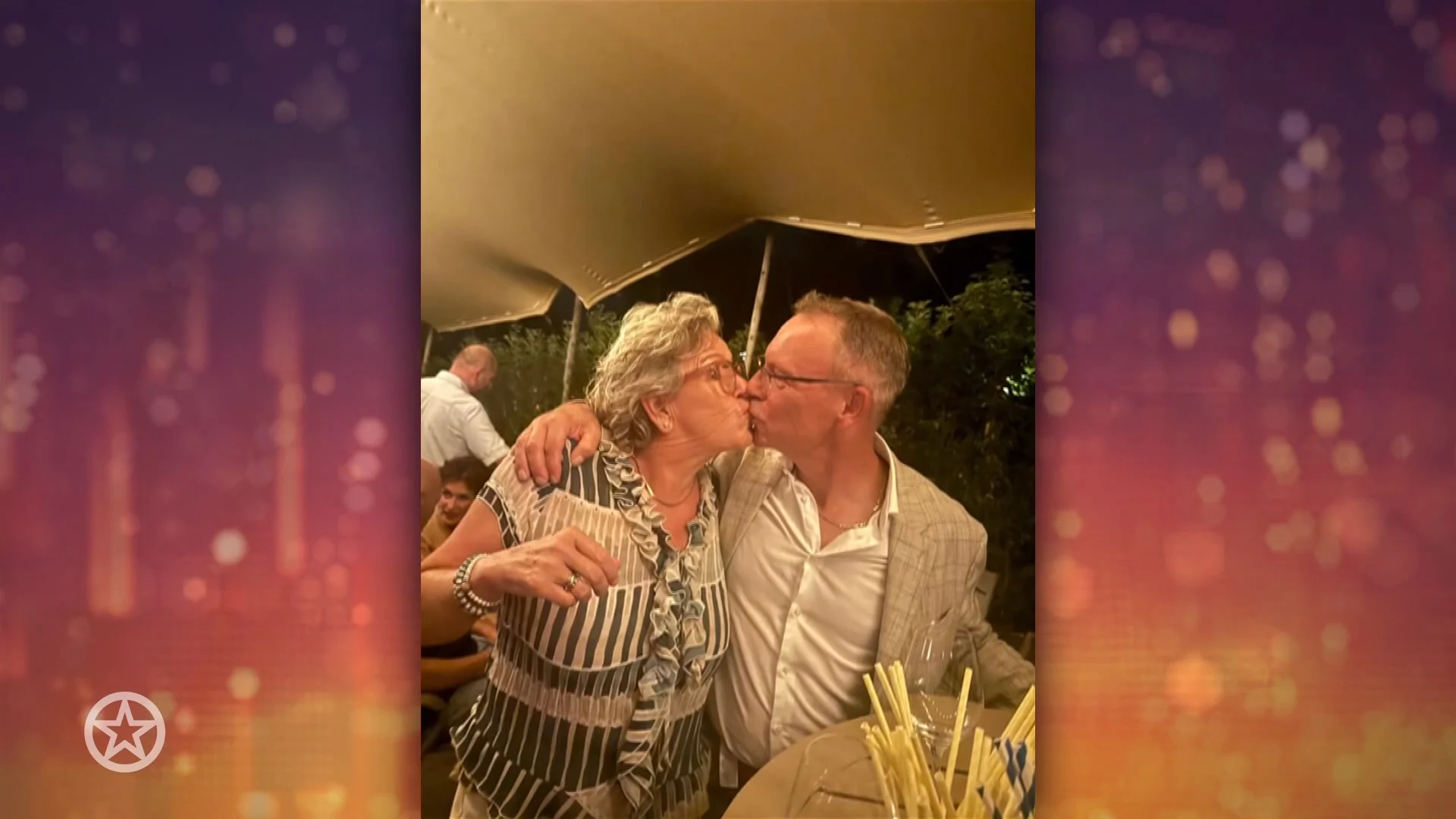 B&B Vol Liefde-Illya en Lieske zoenend gespot