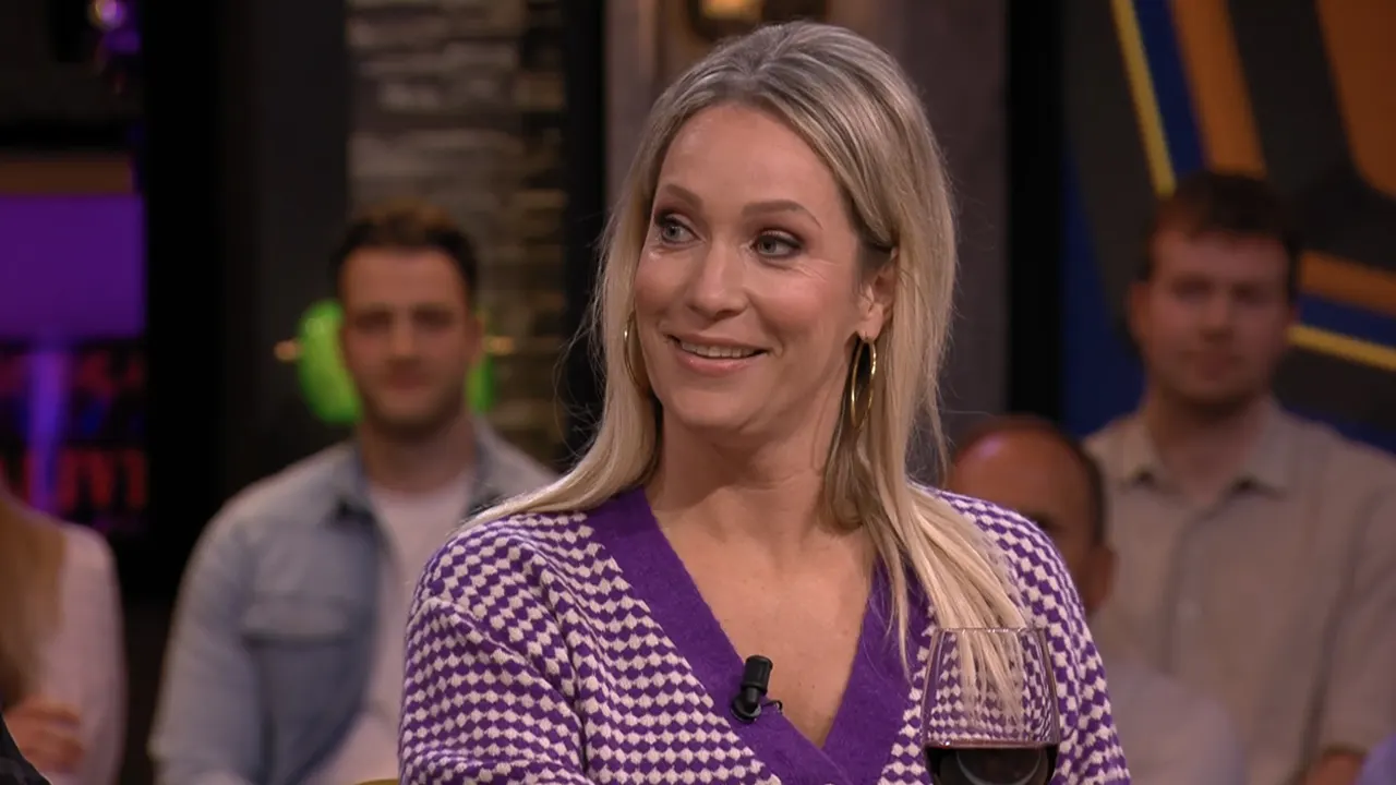 Doet Hélène mee aan The Masked Singer?