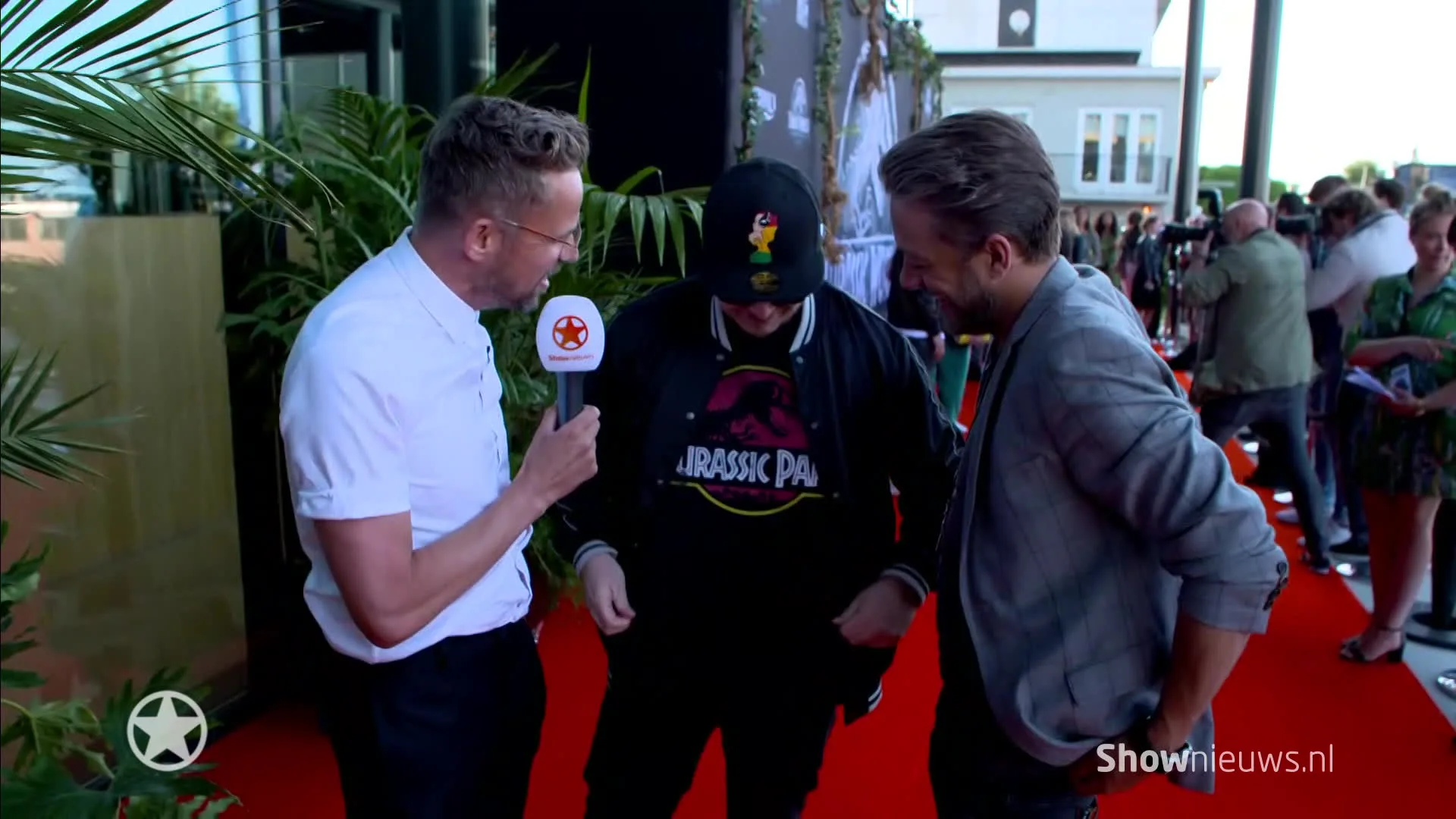 BN'ers op het puntje van bioscoopstoel tijdens première Jurassic World