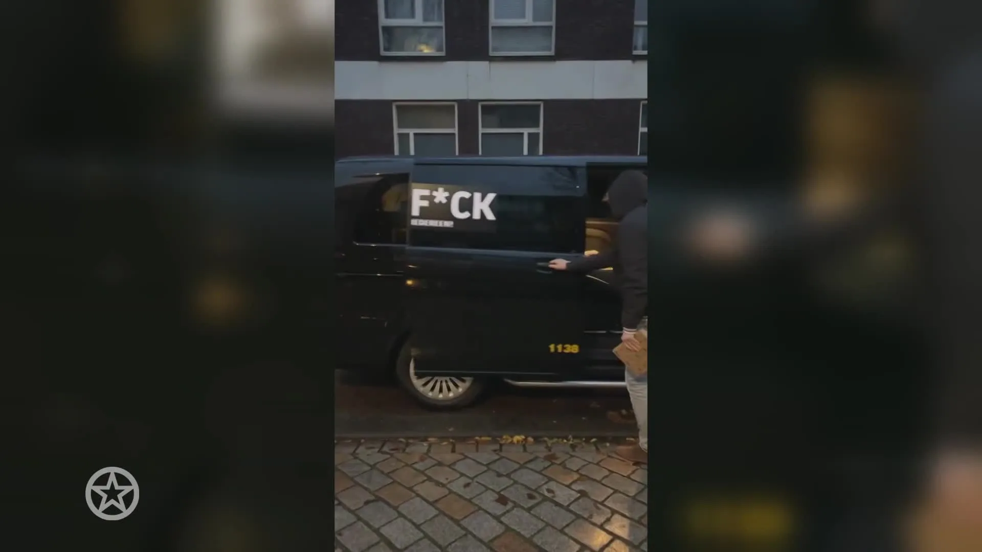 Victor Mids reageert op 'pijnlijke blunder'