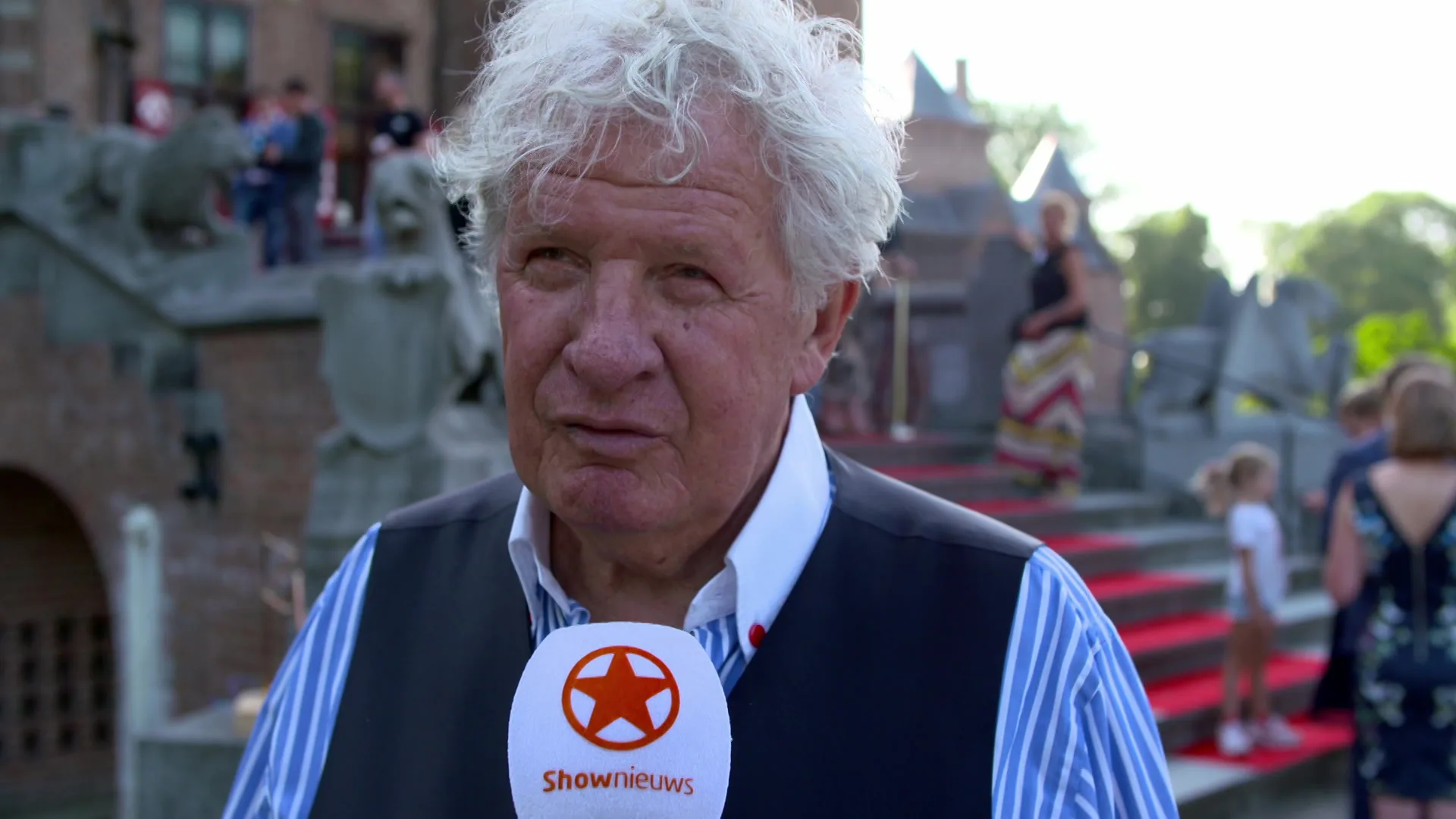 Rene Mioch opent expositie over filmsterren