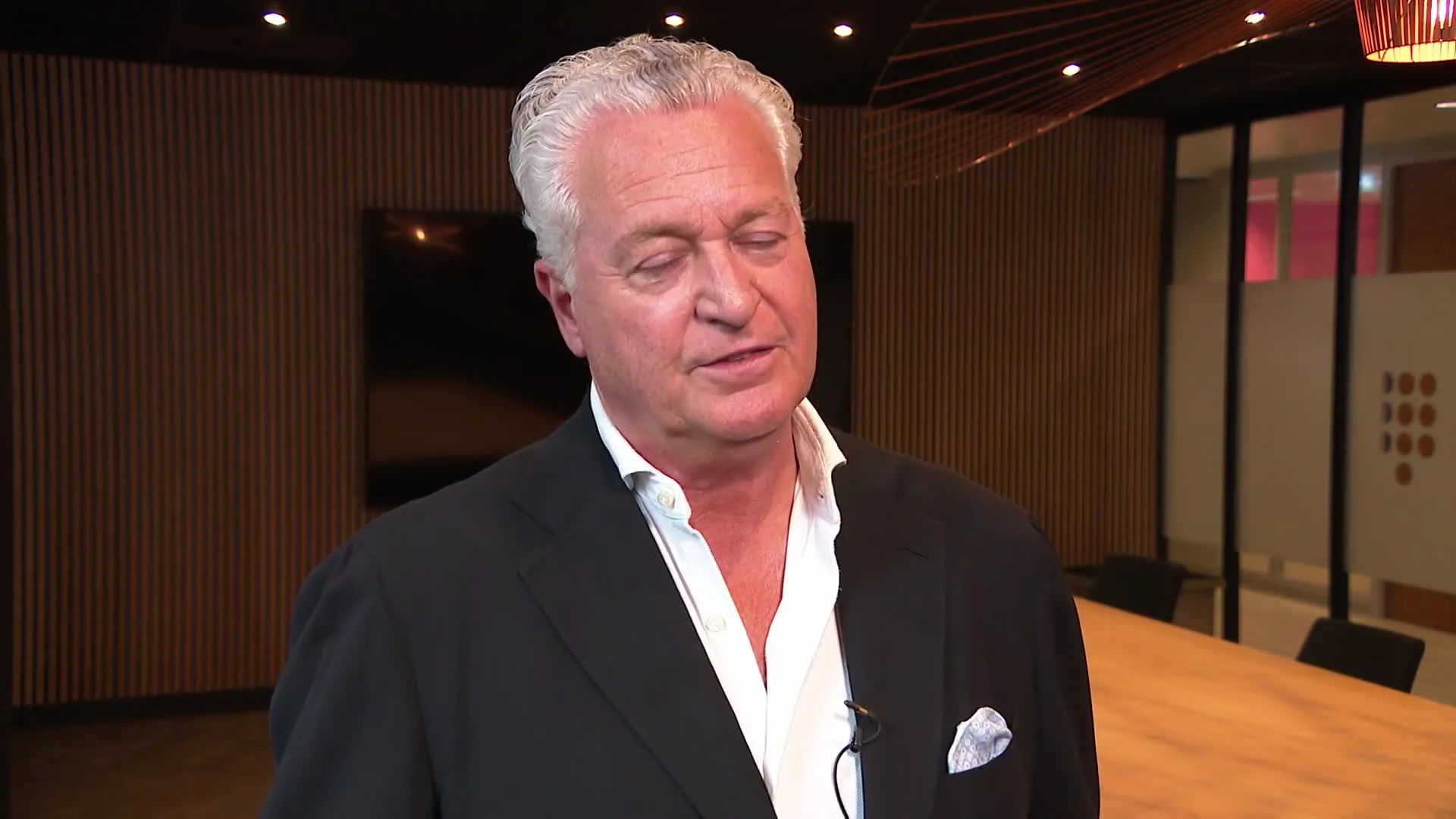 Bram verslagen na overlijden Peter R. de Vries