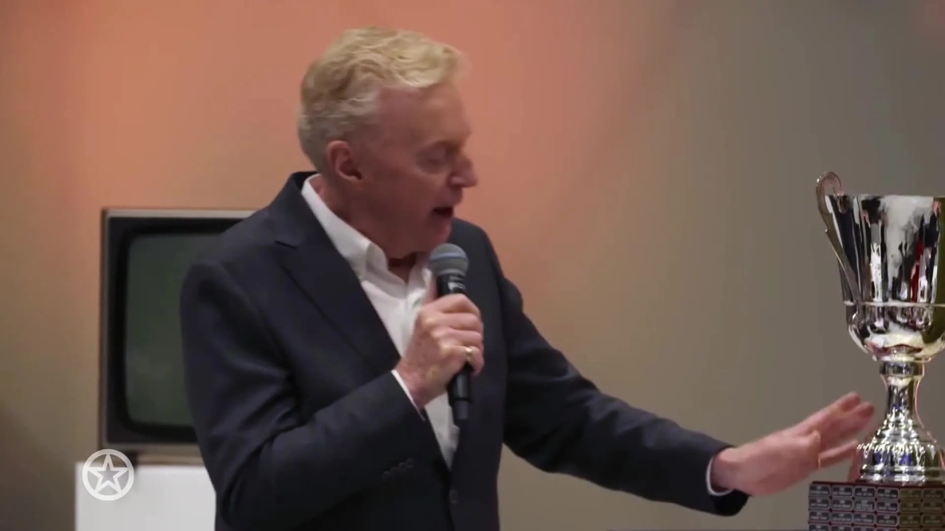 André van Duin is Omroepman van het Jaar