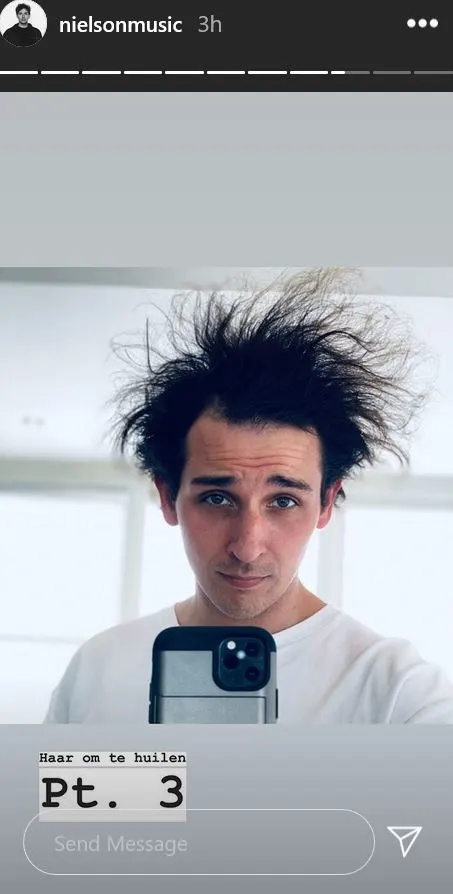 Nielson showt 'ontplofte' look