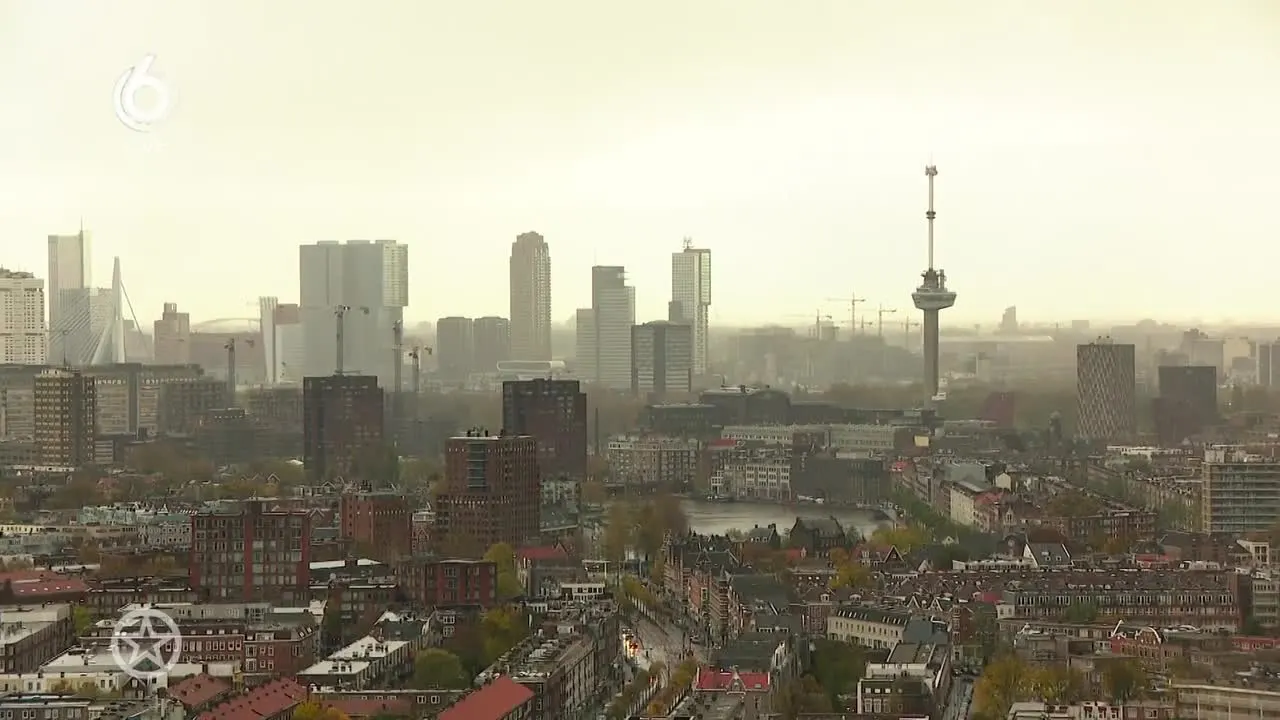 Lee Towers over verhuizing