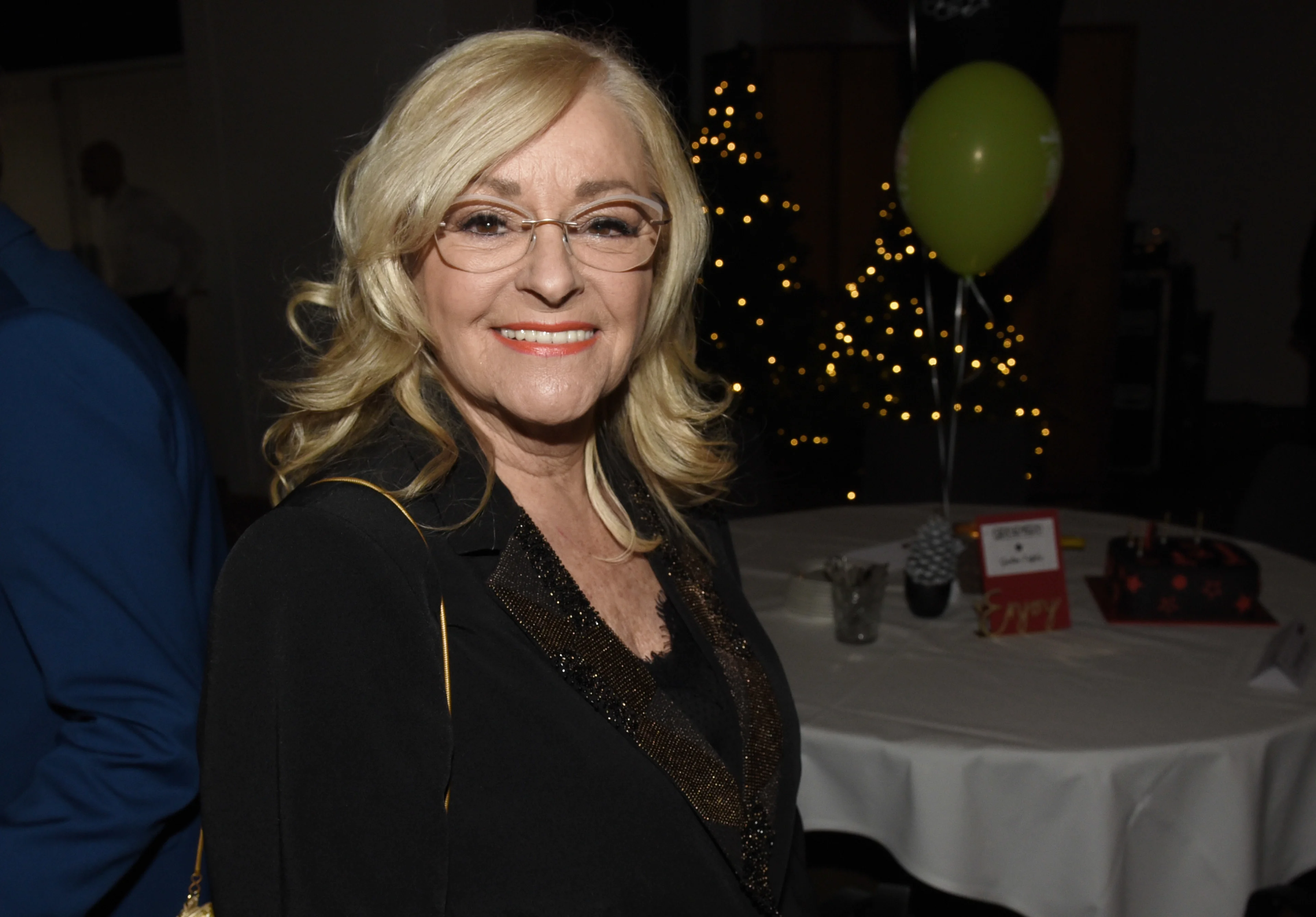 Corry Konings dolblij met nieuwe single