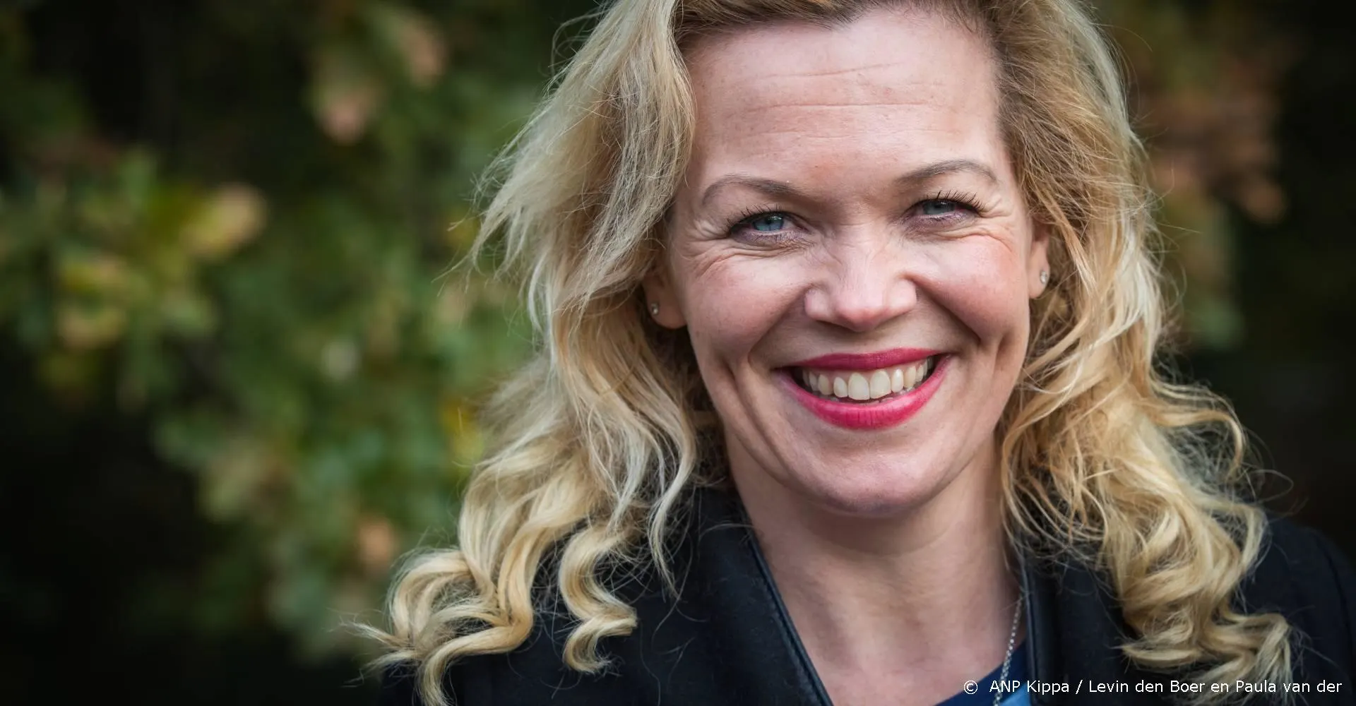 Roos Schlikker stapt op als gast VI na bekentenis Derksen