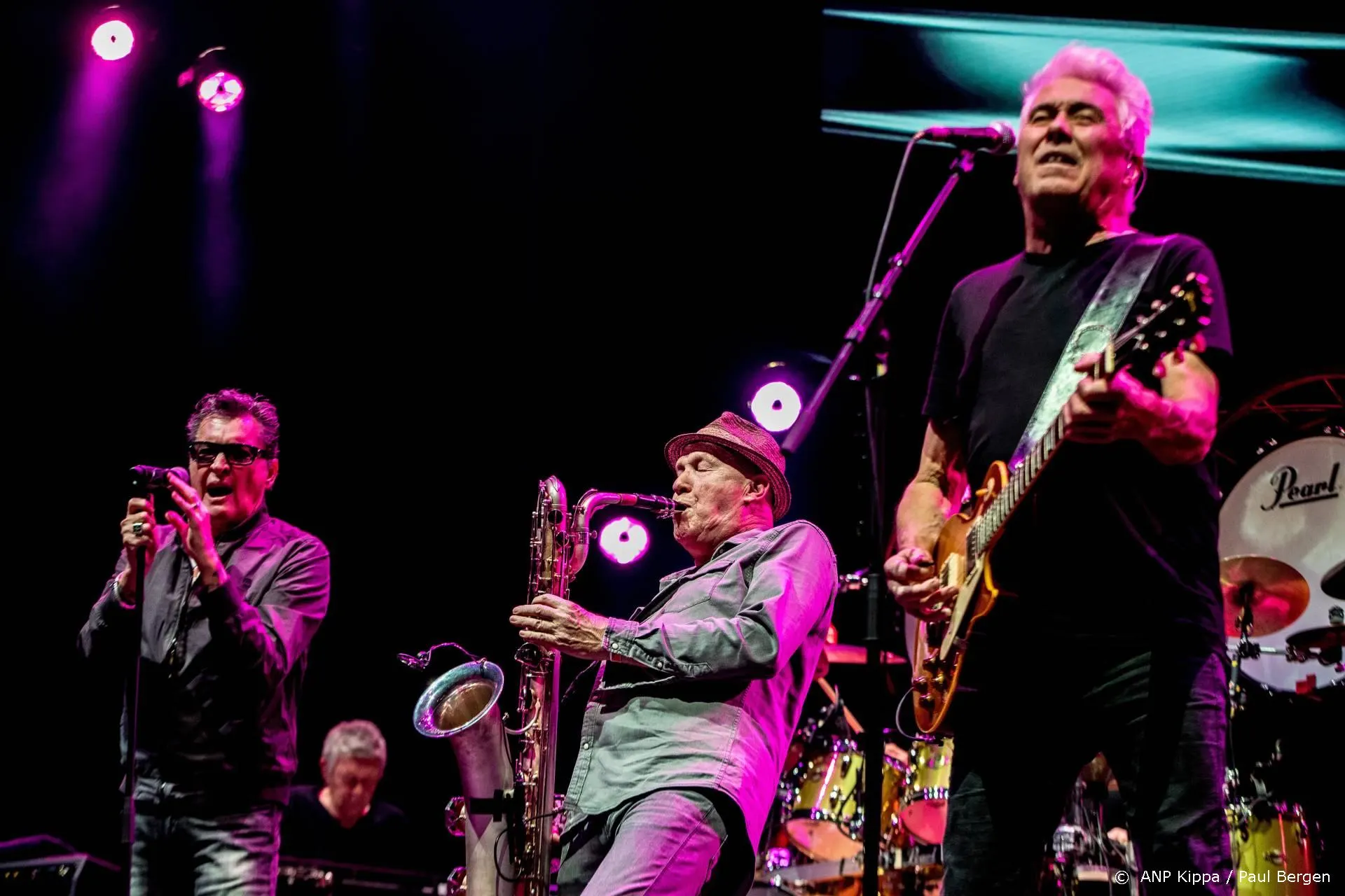 Groots eerbetoon aan ernstig zieke George Kooymans?