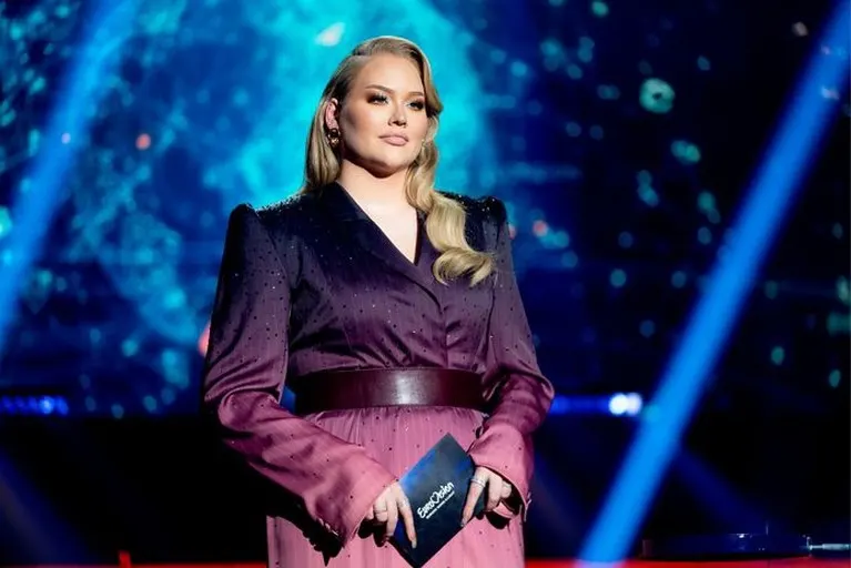 NikkieTutorials juicht om YouTube-succes