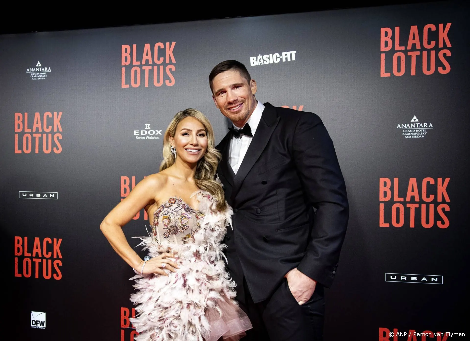 Rico Verhoeven stelt zich kwetsbaar op tegenover liefje Naomy