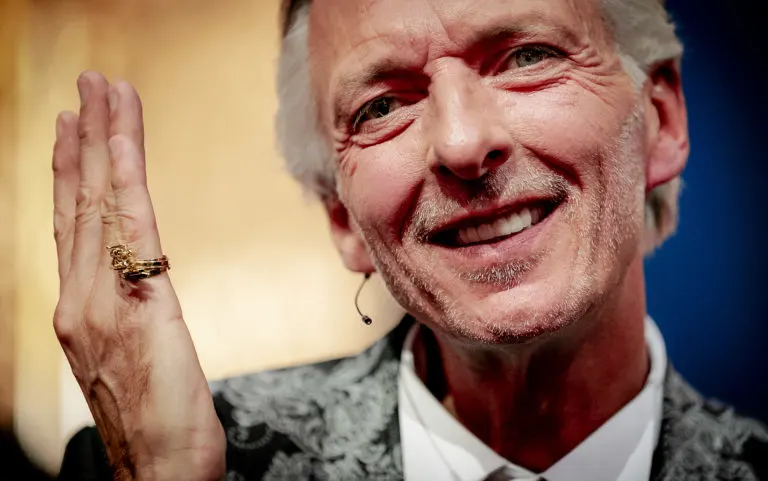 Martien Meiland fel over Yvon Jaspers' BZV: "Bah, vréselijk."