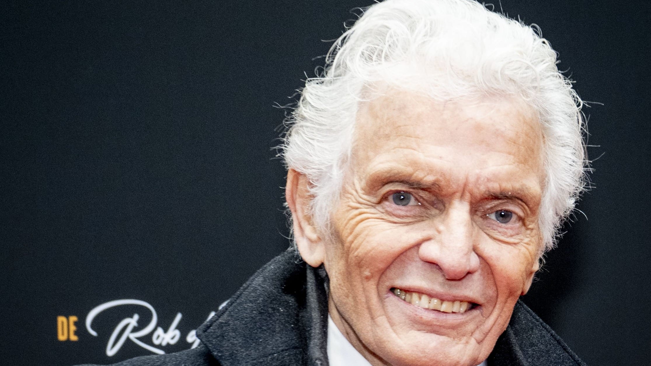 Ben Cramer afgevoerd per ambulance