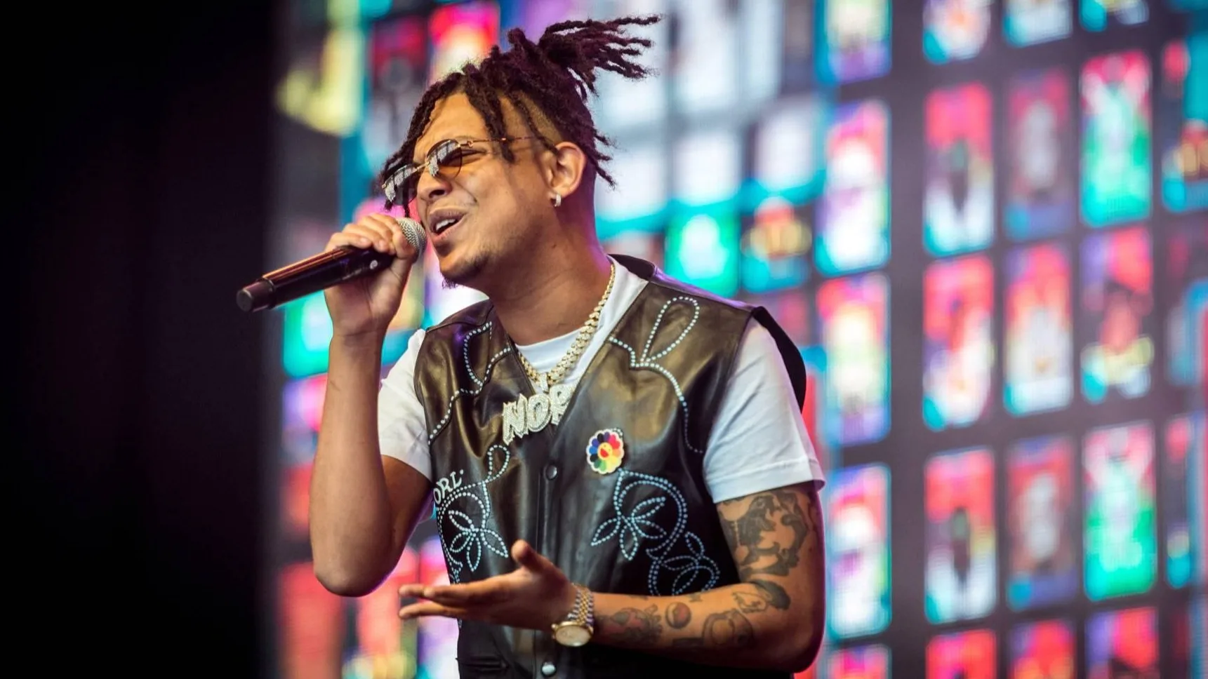 Platenlabel Top Notch en Ronnie Flex al een jaar uit elkaar