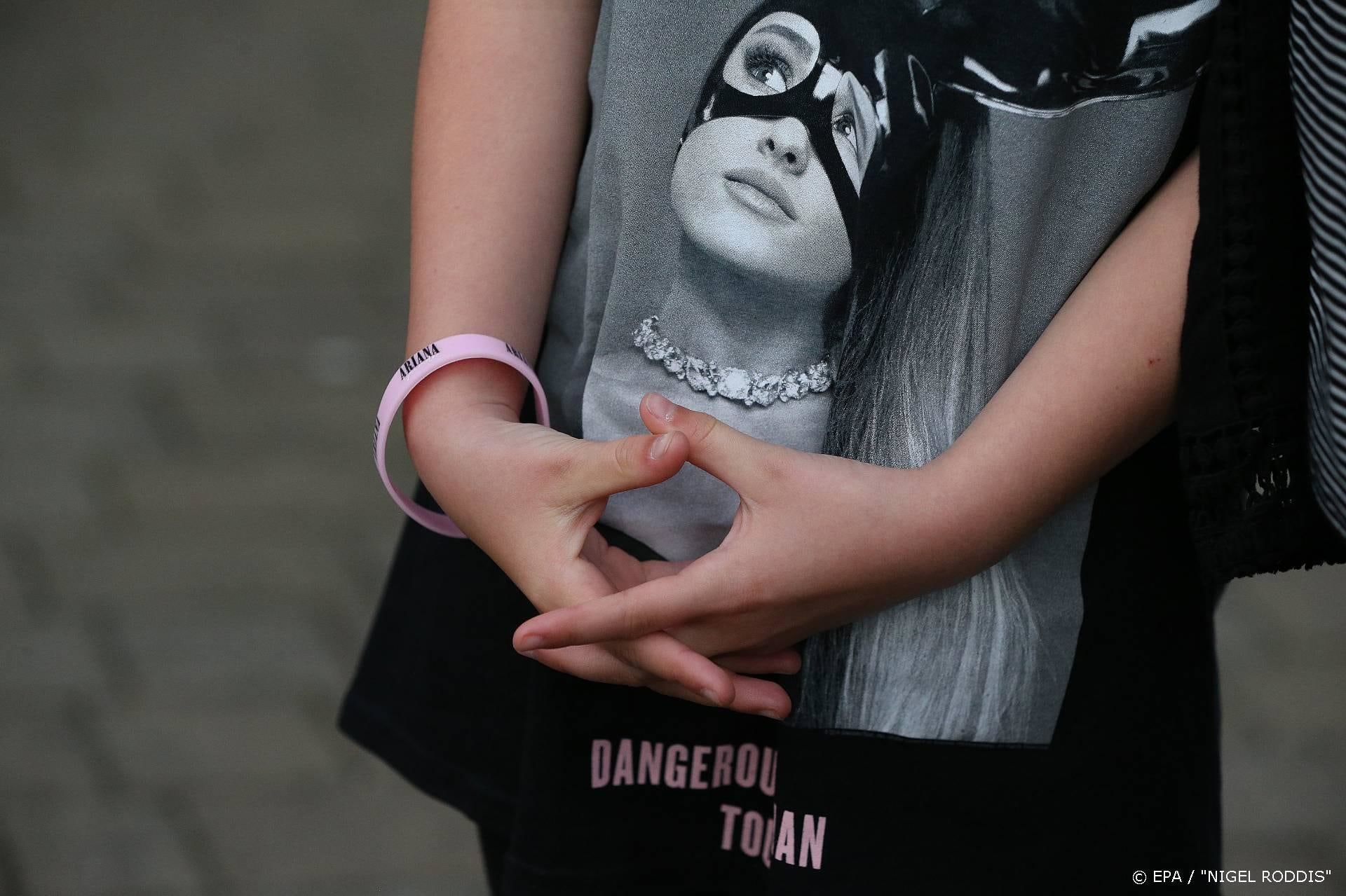 'Broer aanslagpleger concert Ariana Grande net zo schuldig'