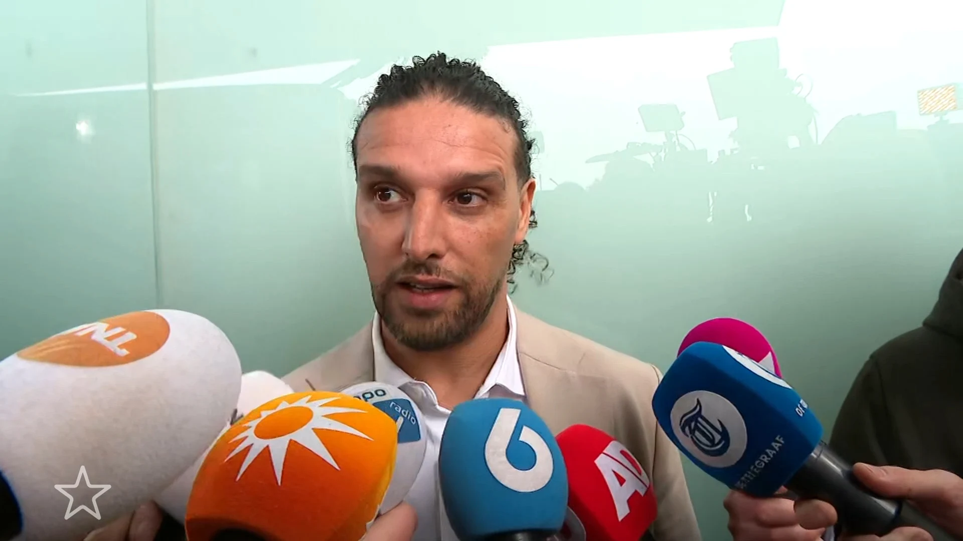 Ali B ontkent cocaïnegebruik