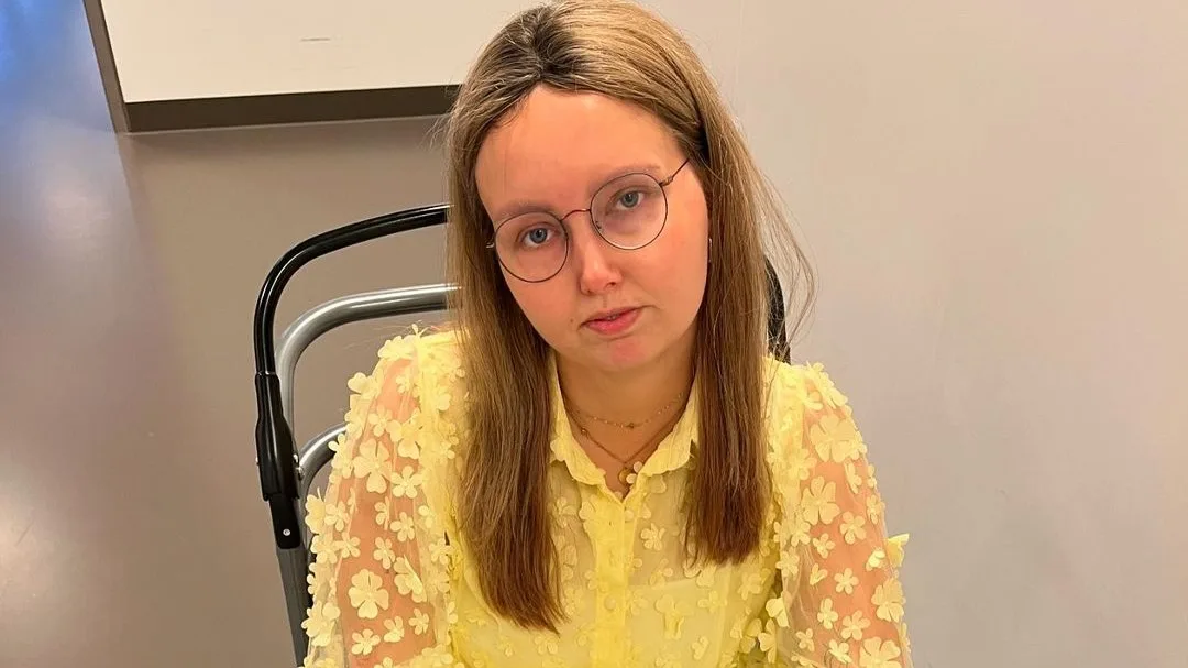 Vreselijk nieuws voor Eva uit Over Mijn Lijk: 'Ik ben uitbehandeld'