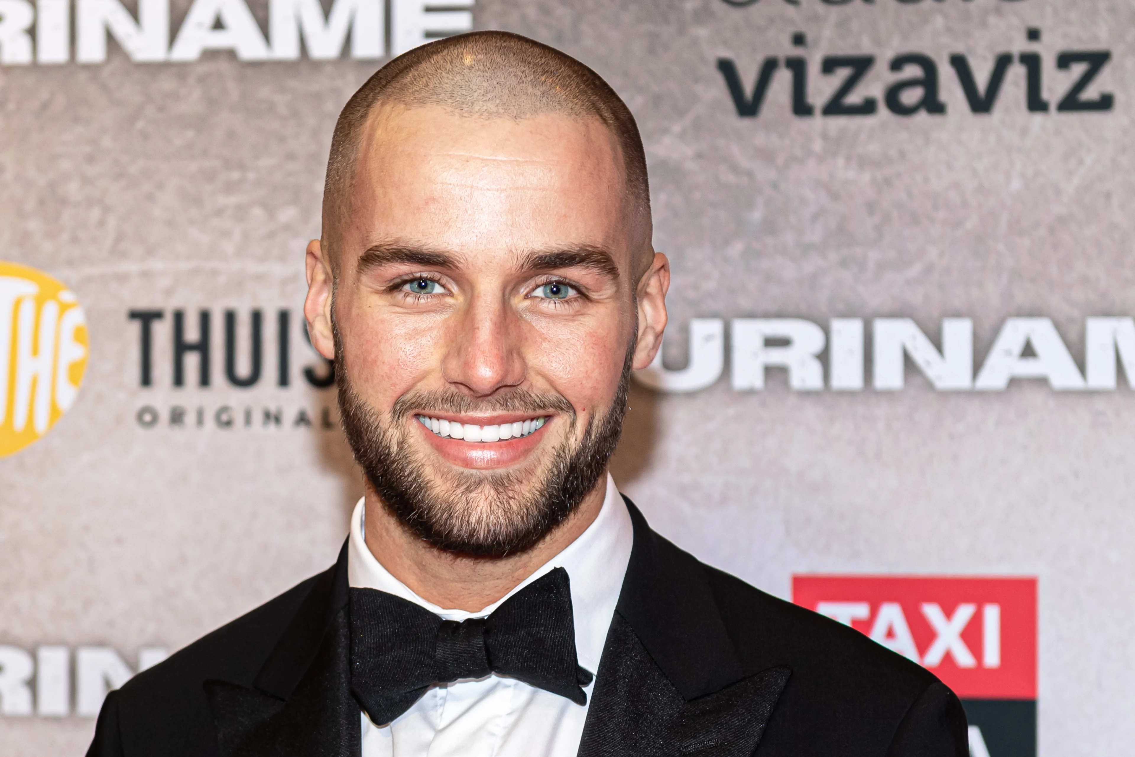 WOW! Dit is de look-a-like van Donny Roelvink