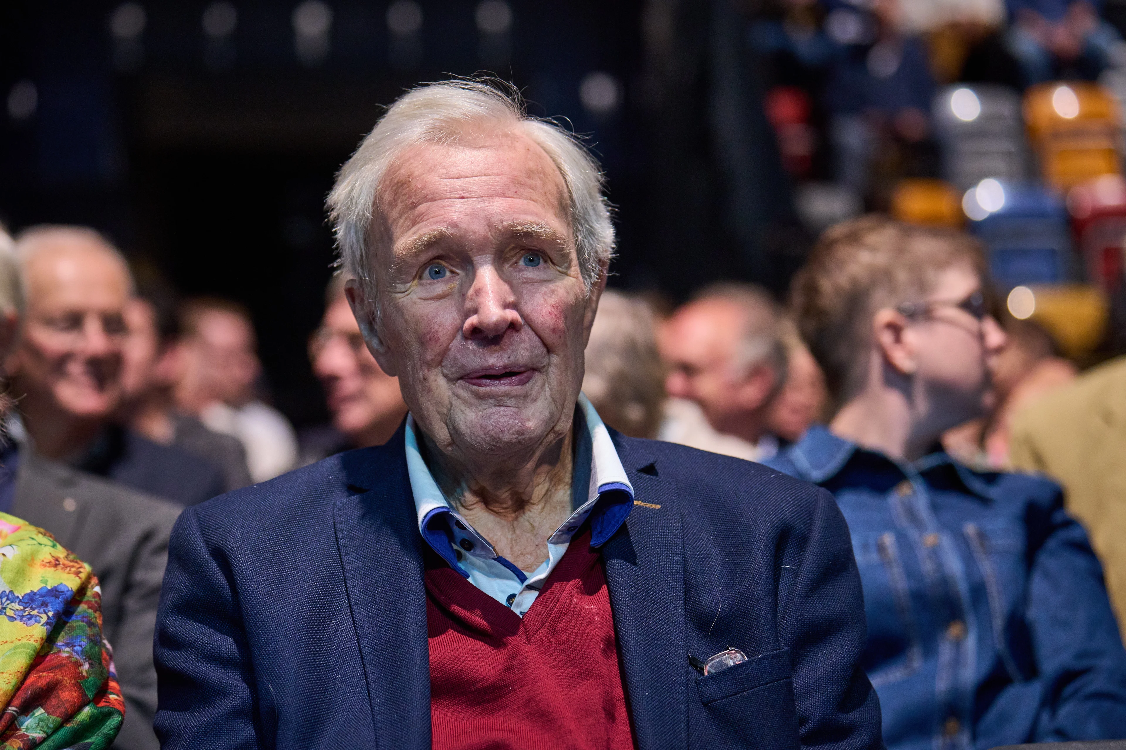 Schrijver Jan Terlouw overleden