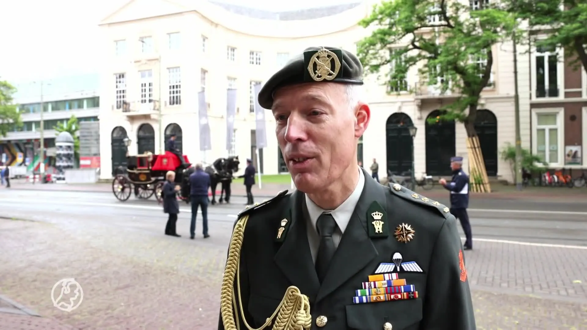 Kroonprinses Amalia rijdt op paard ter voorbereiding op prinsjesdag (Hart van Nederland)