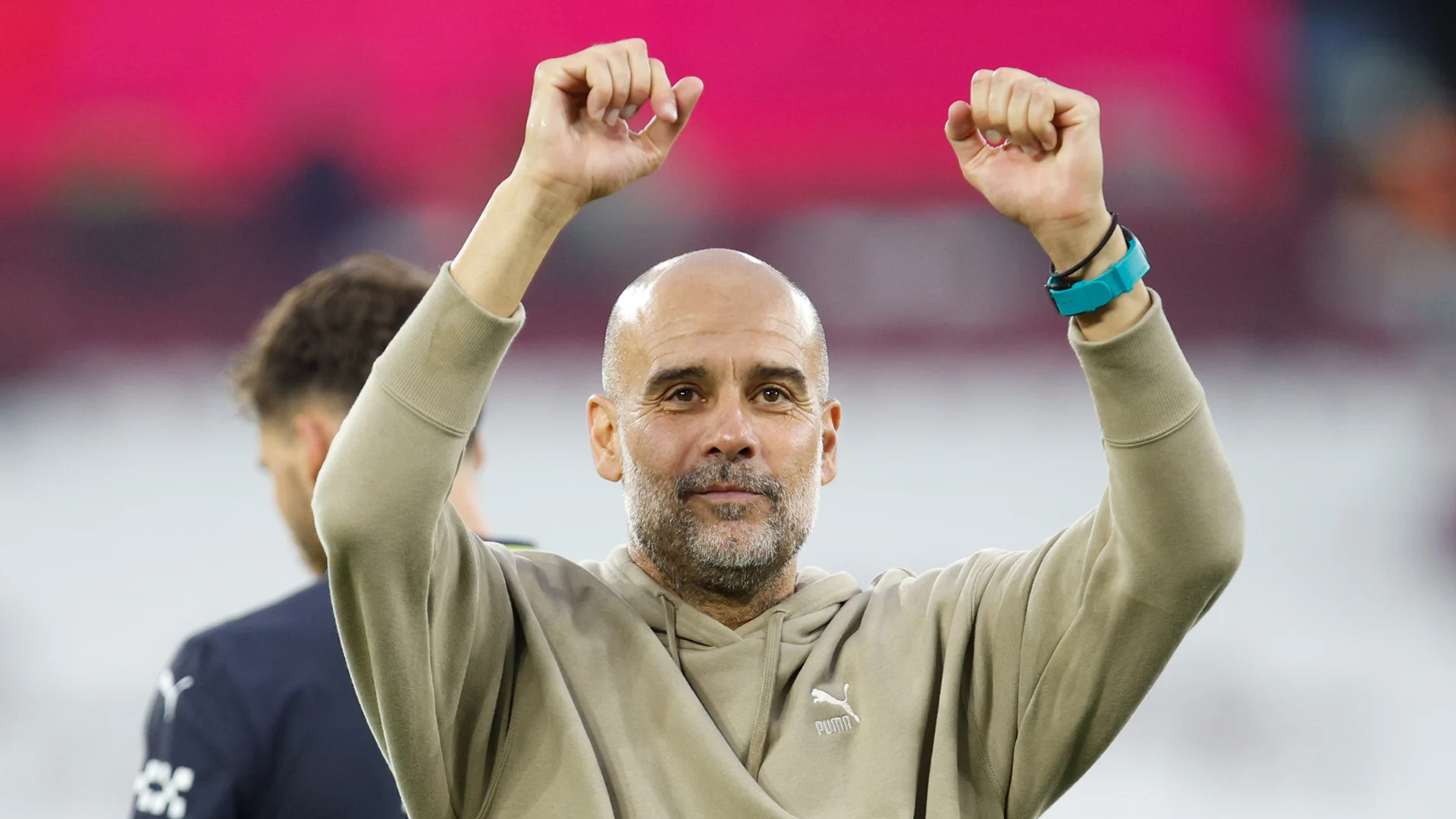 Guardiola verlengt tot de zomer van 2027 bij Manchester City