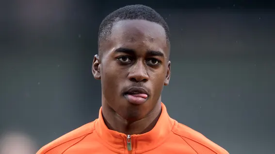 Teze valt af bij Jong Oranje na positieve coronatest