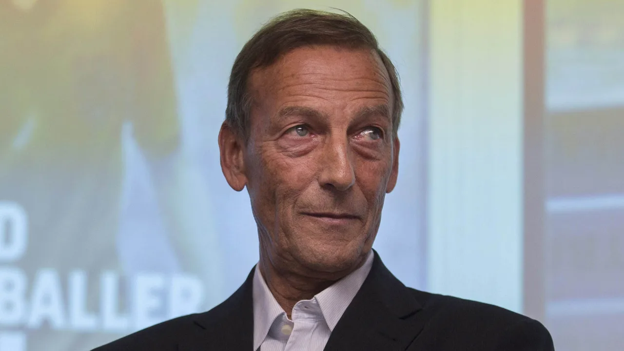 Minuut stilte in betaald voetbal ter nagedachtenis aan Johan Neeskens