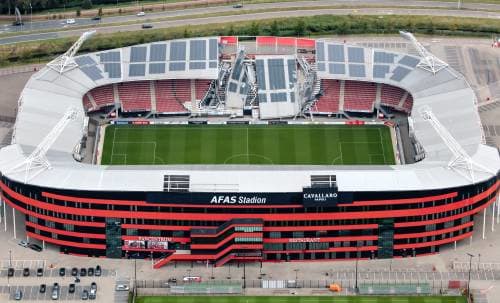 Demontage van dak AZ-stadion afgerond